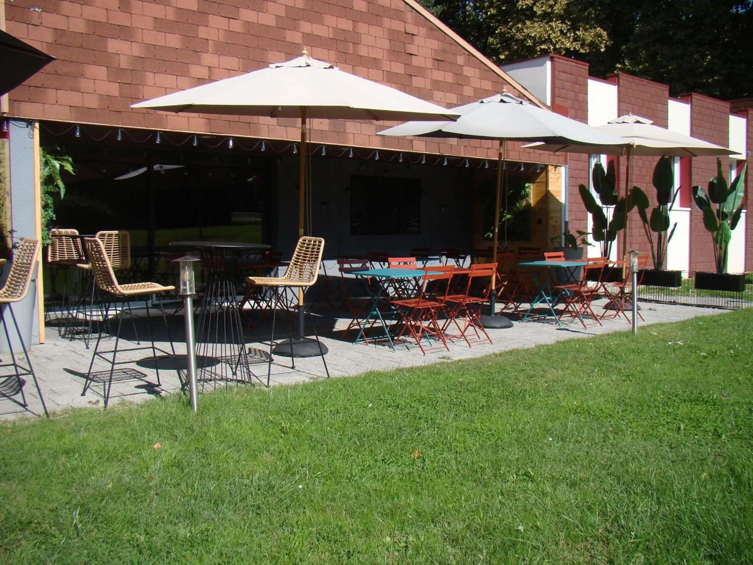 Property building in ibis Bourg en Bresse Property building in ibis Bourg en Bresse