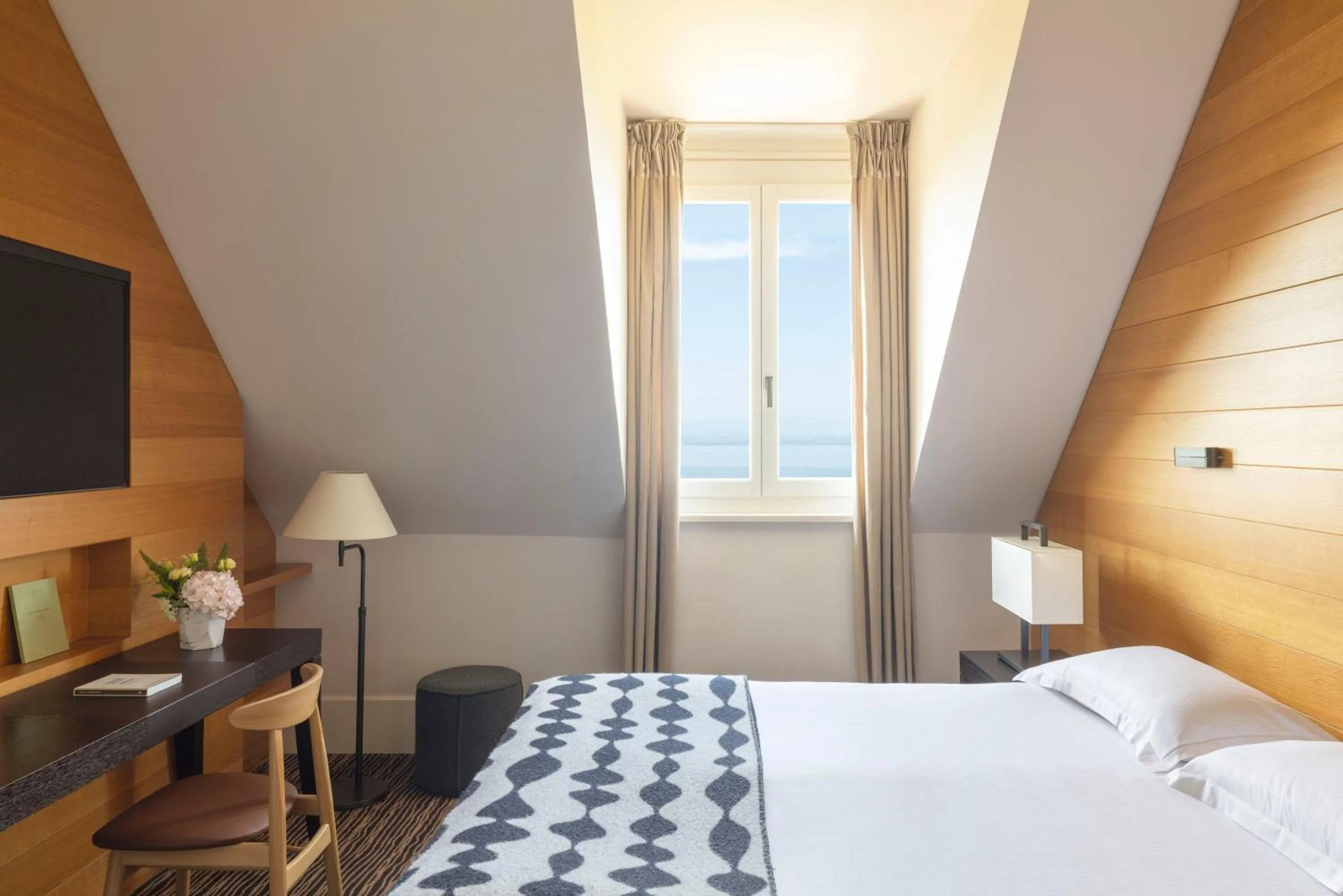 Bed in Hôtel Ermitage