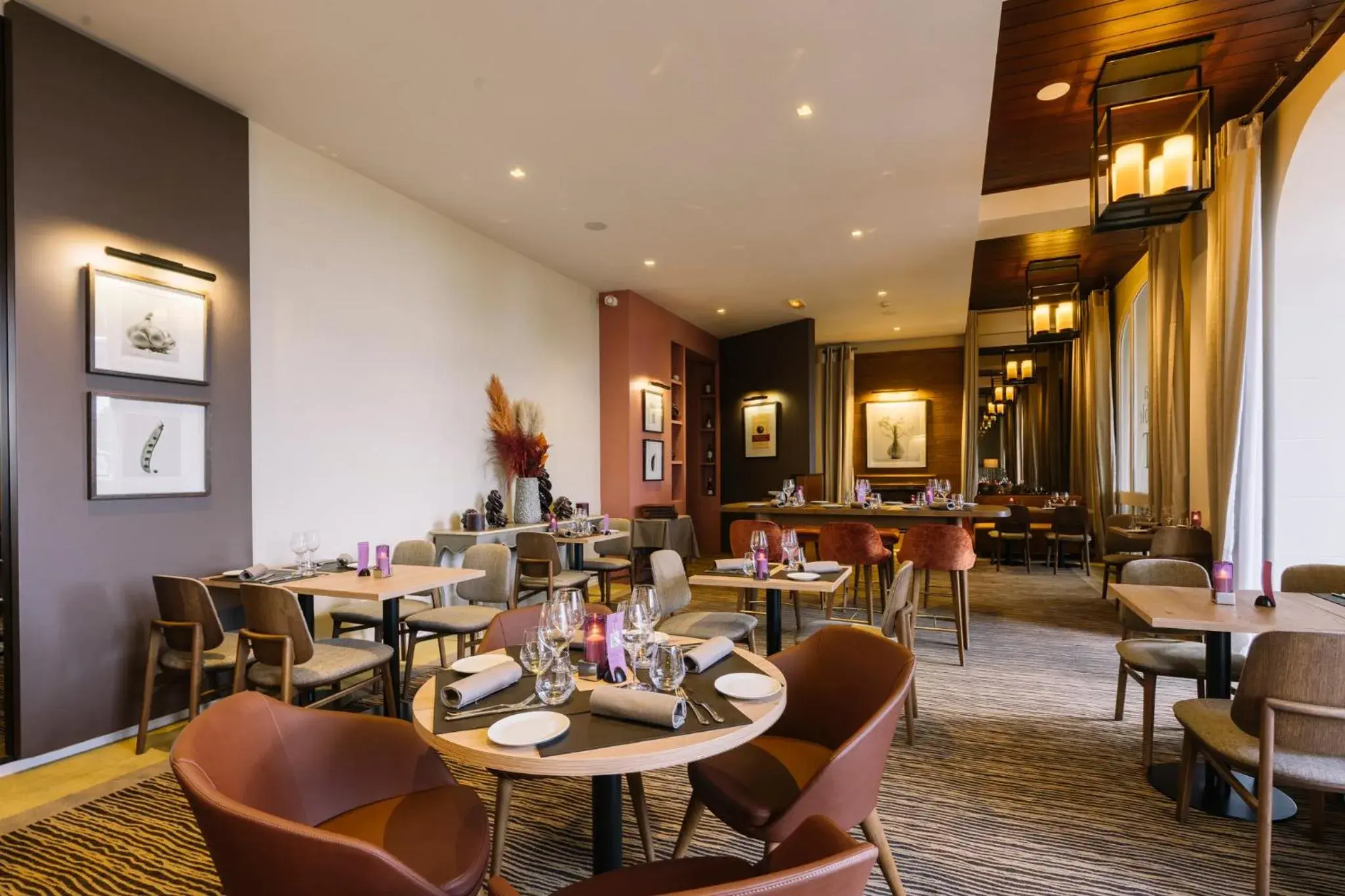 Restaurant/places to eat in Hôtel Ermitage Restaurant/places to eat in Hôtel Ermitage