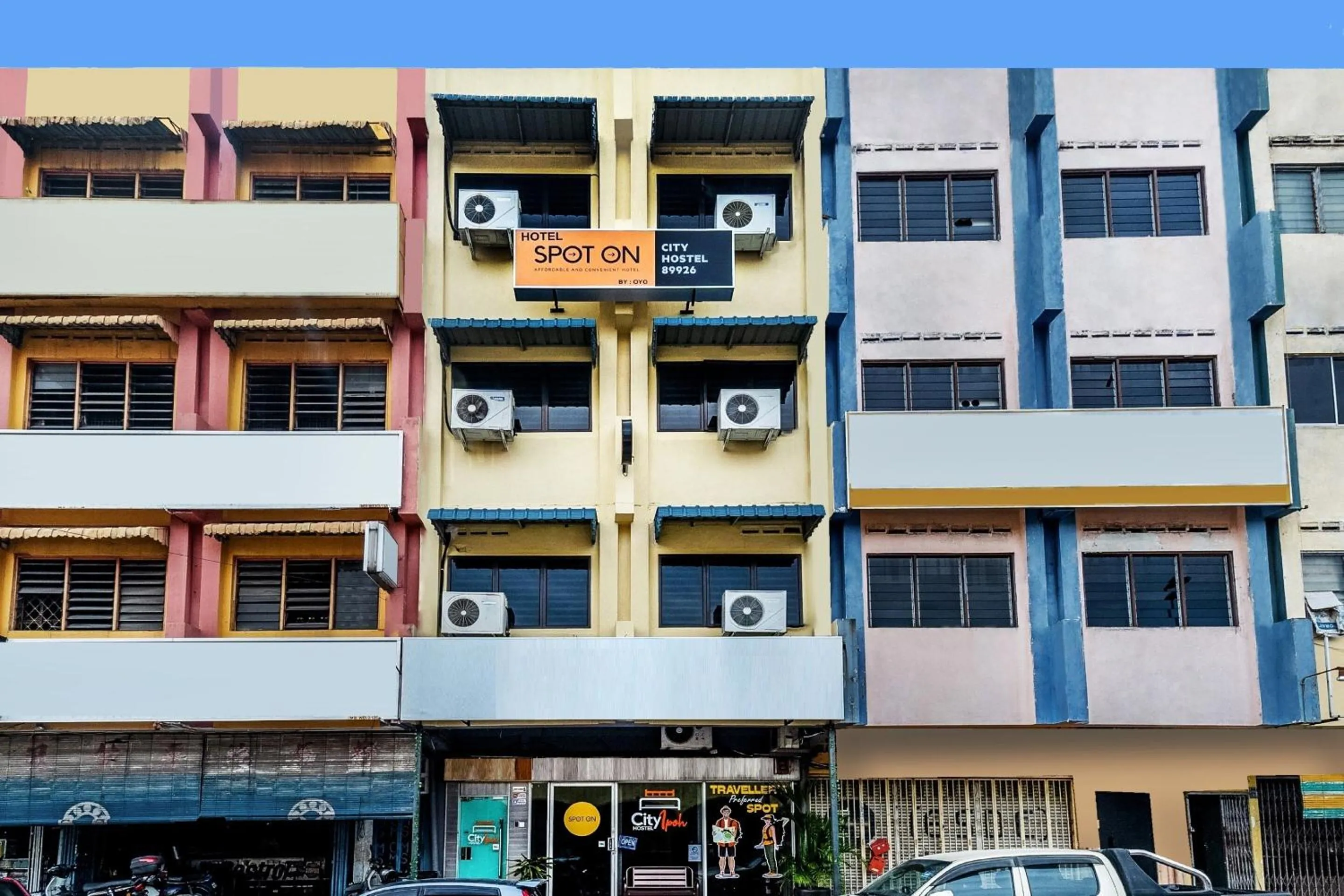 Facade/entrance in Hotel O City Hostel Ipoh