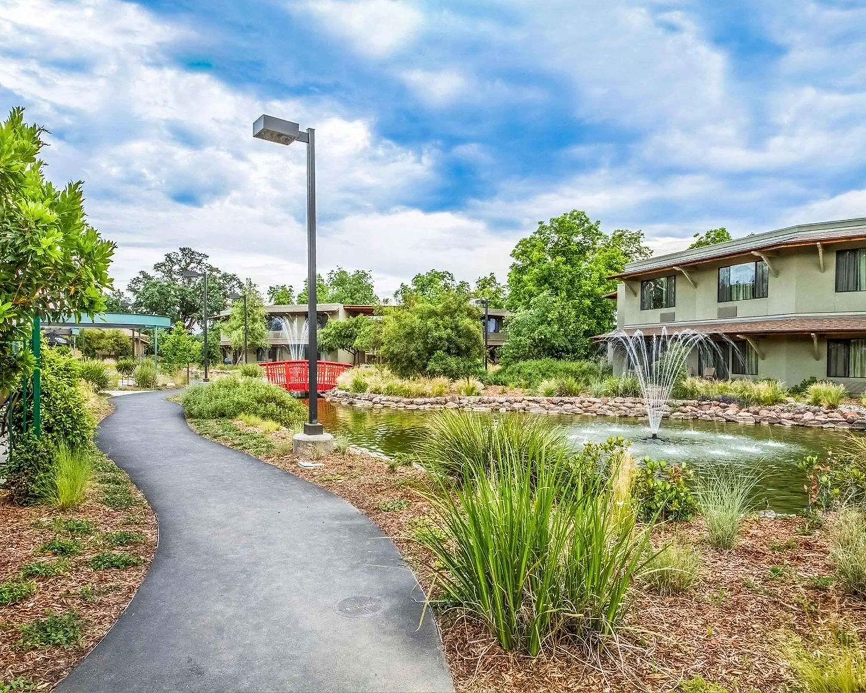 Property building in Gaia Hotel & Spa Redding, an Ascend Collection Hotel Property building in Gaia Hotel & Spa Redding, an Ascend Collection Hotel