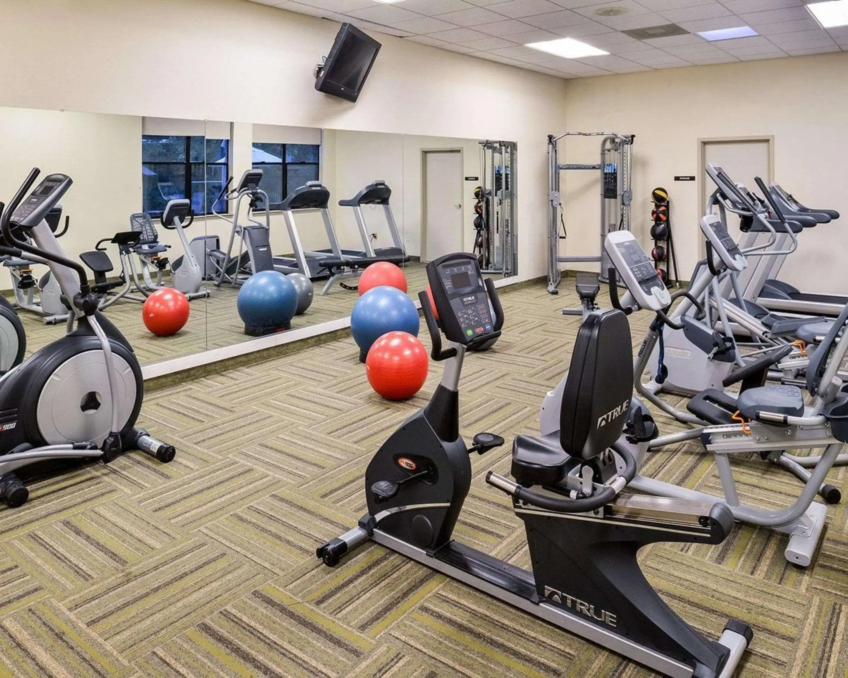 Fitness centre/facilities in Gaia Hotel & Spa Redding, an Ascend Collection Hotel Fitness centre/facilities in Gaia Hotel & Spa Redding, an Ascend Collection Hotel
