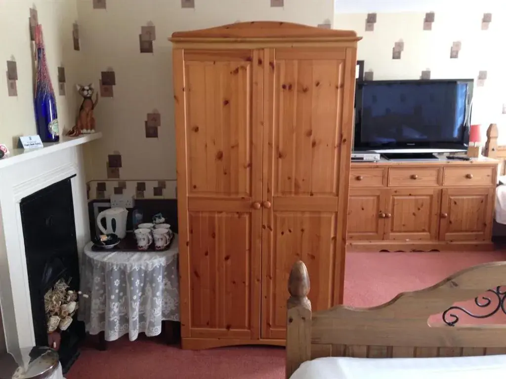 Bedroom in King's Arms Bedroom in King's Arms