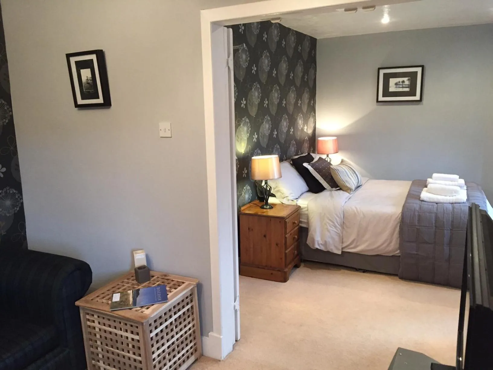 Photo of the whole room, Bed in The Strontian Hotel