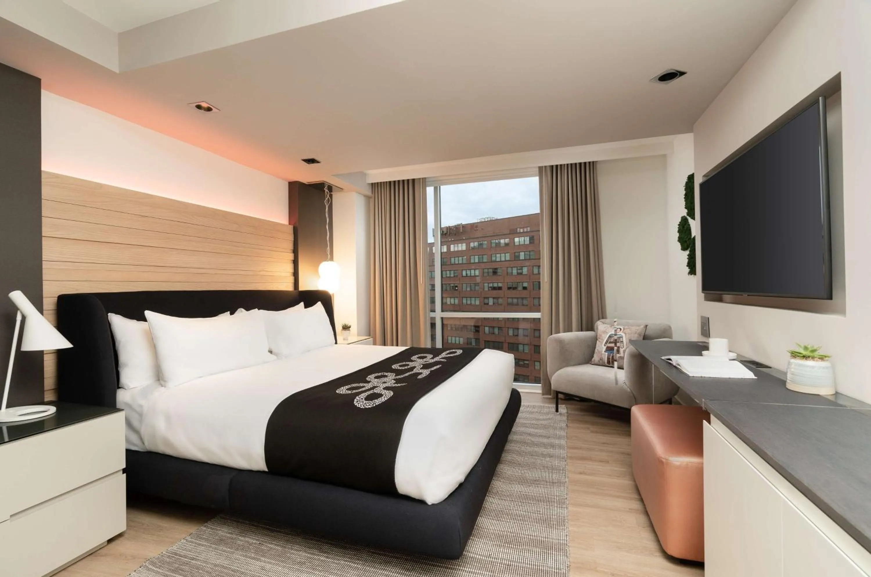 Bedroom, Bed in Hotel Zena Washington DC