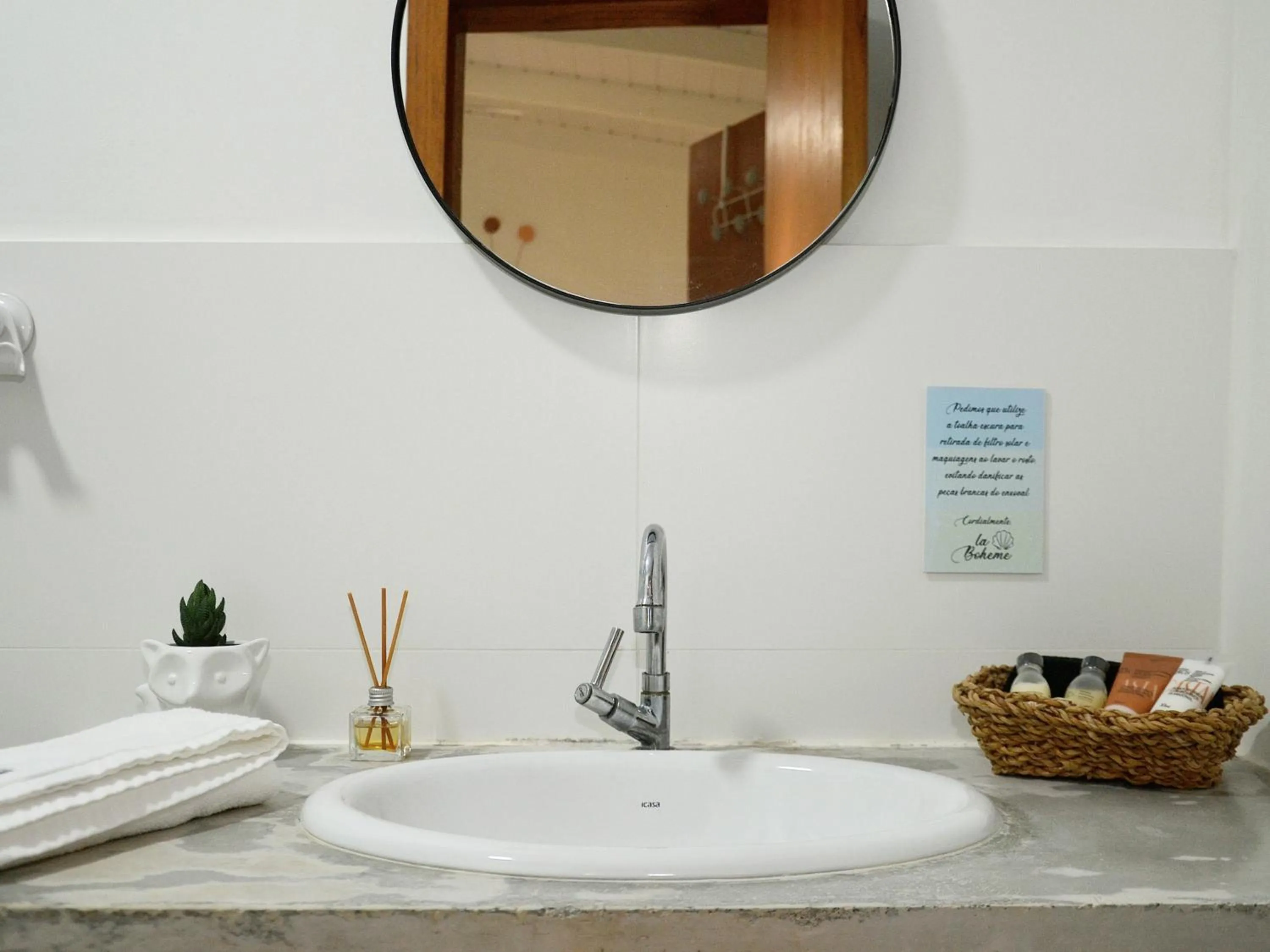 Bathroom in Pousada la Boheme Guarda do Embaú - SC