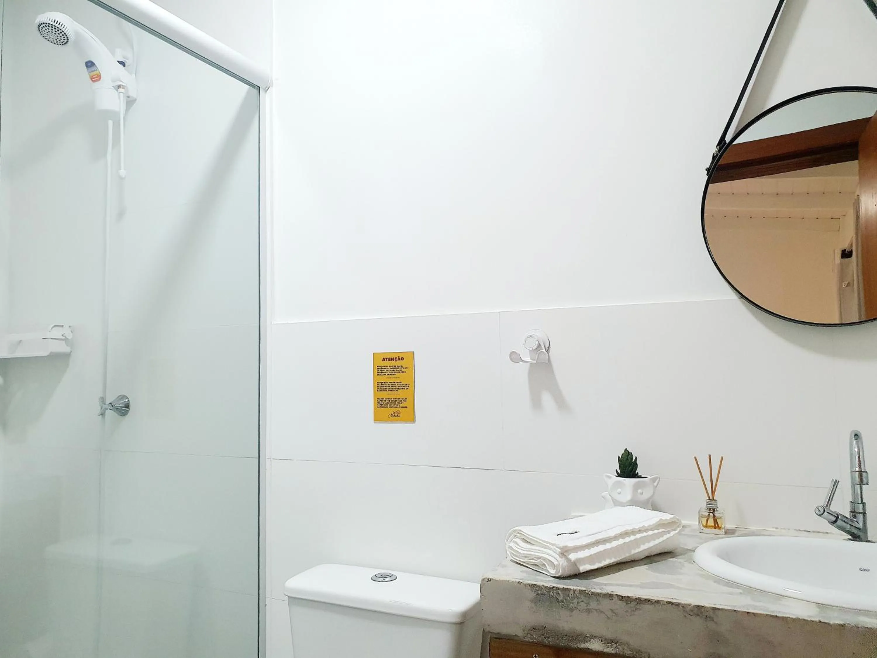 Bathroom in Pousada la Boheme Guarda do Embaú - SC