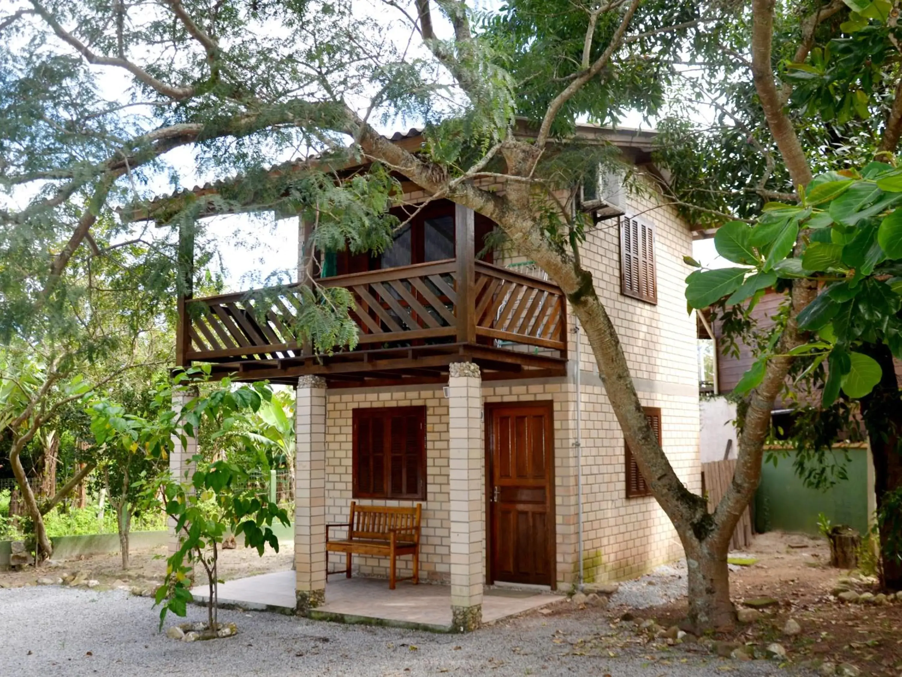 One-Bedroom Chalet in Pousada la Boheme Guarda do Embaú - SC One-Bedroom Chalet in Pousada la Boheme Guarda do Embaú - SC