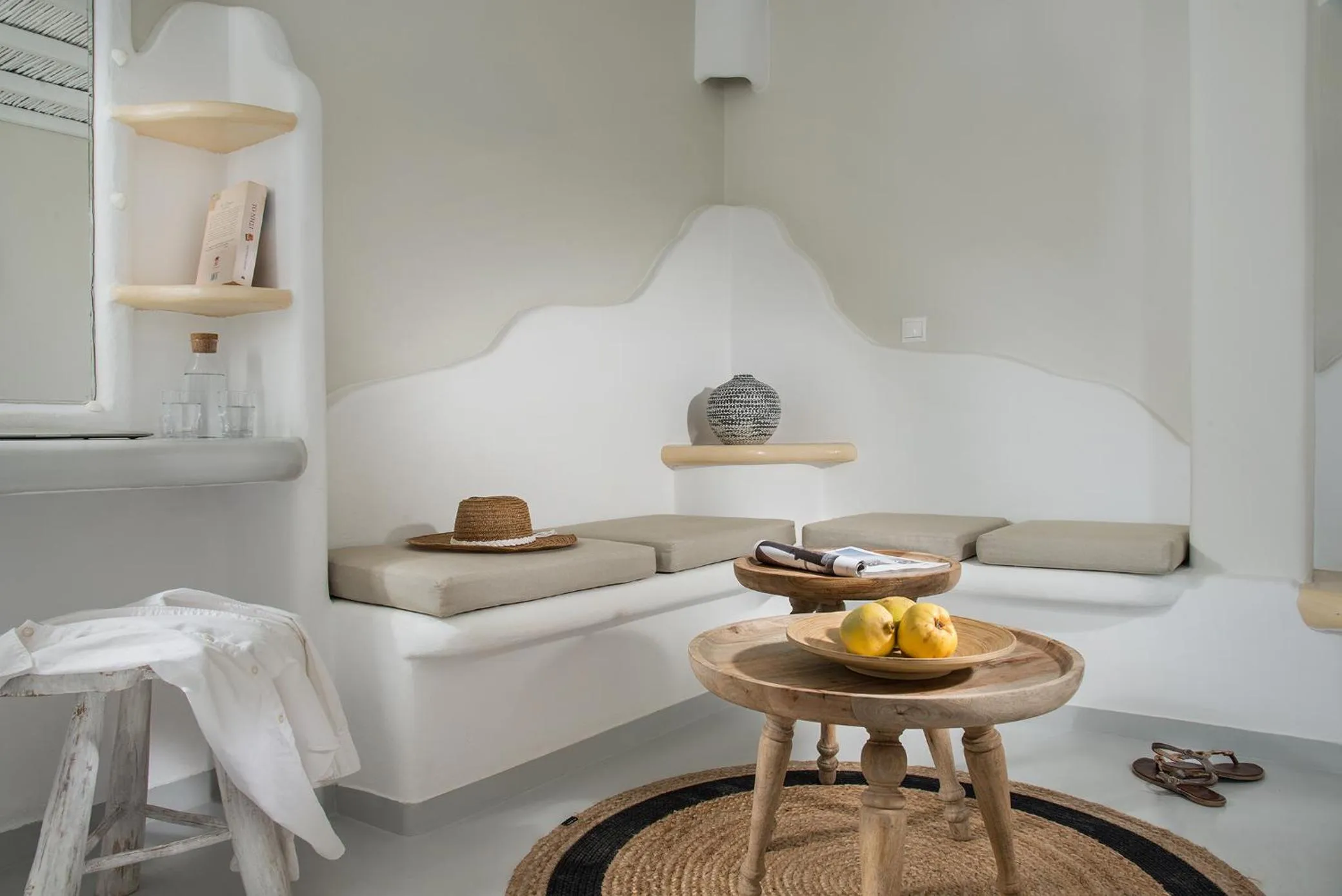 Seating area in Perla Suites - Delmar Collection