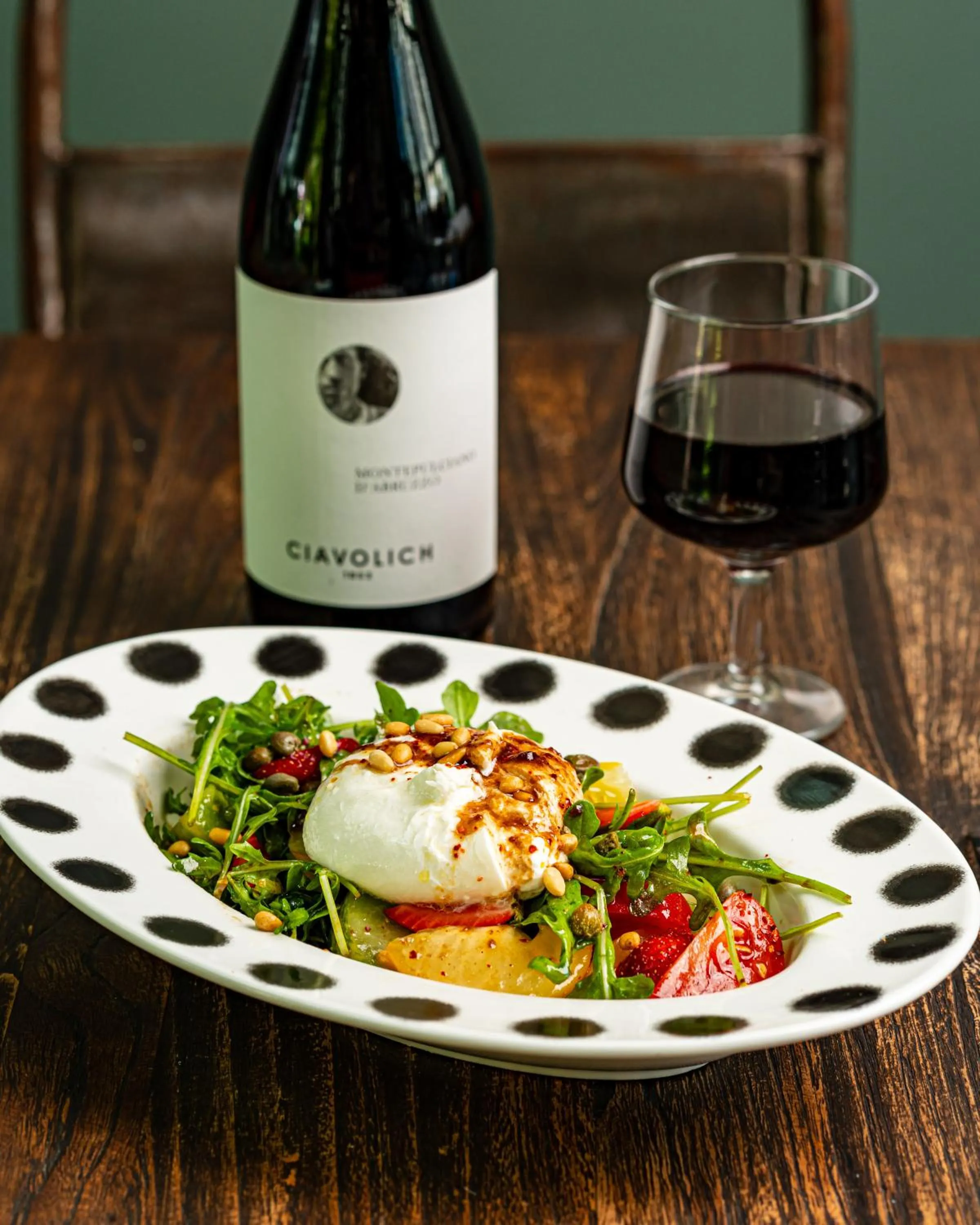 Restaurant/places to eat in Hotel La Zoologie & Spa Bordeaux