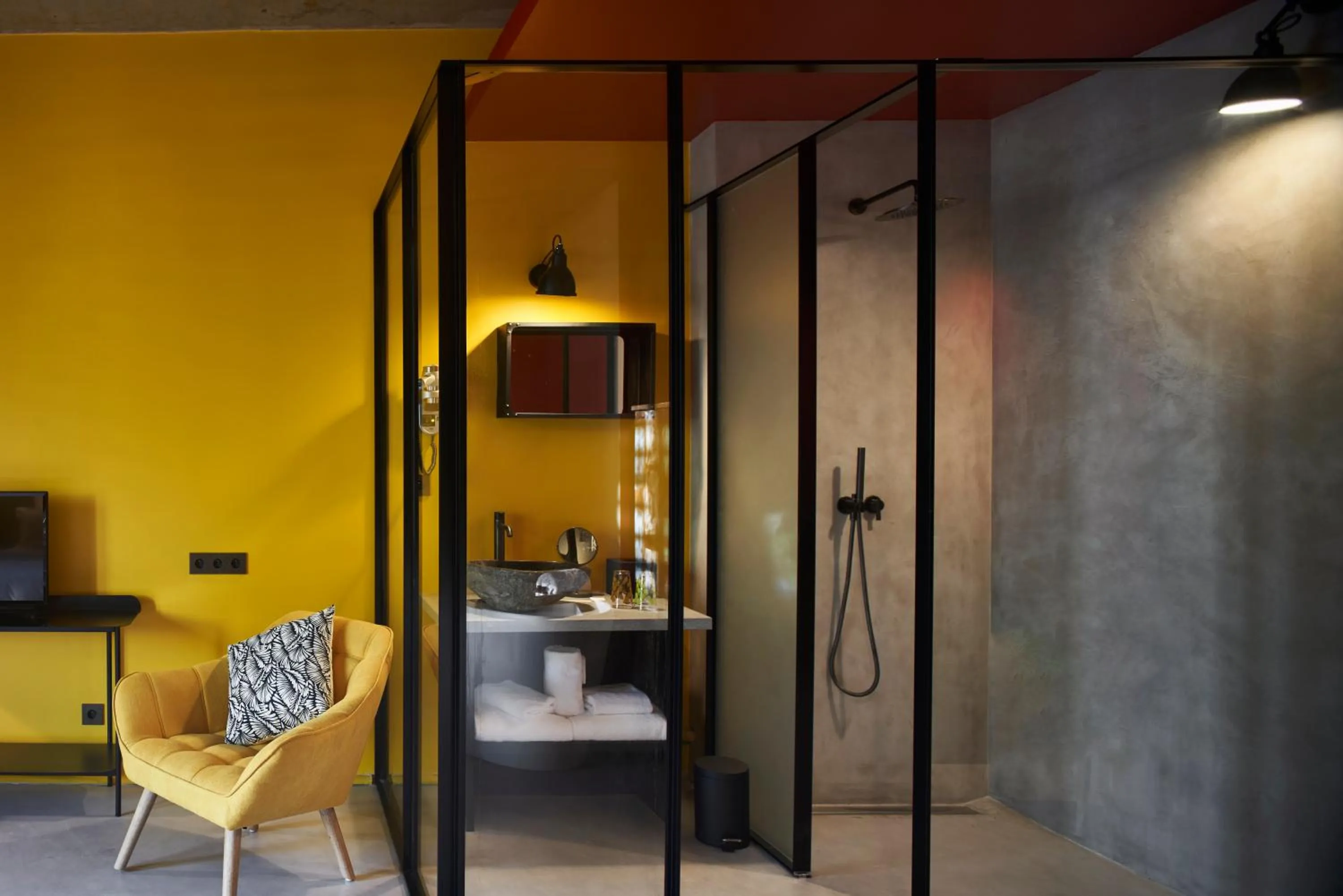 Bathroom in Hotel La Zoologie & Spa Bordeaux