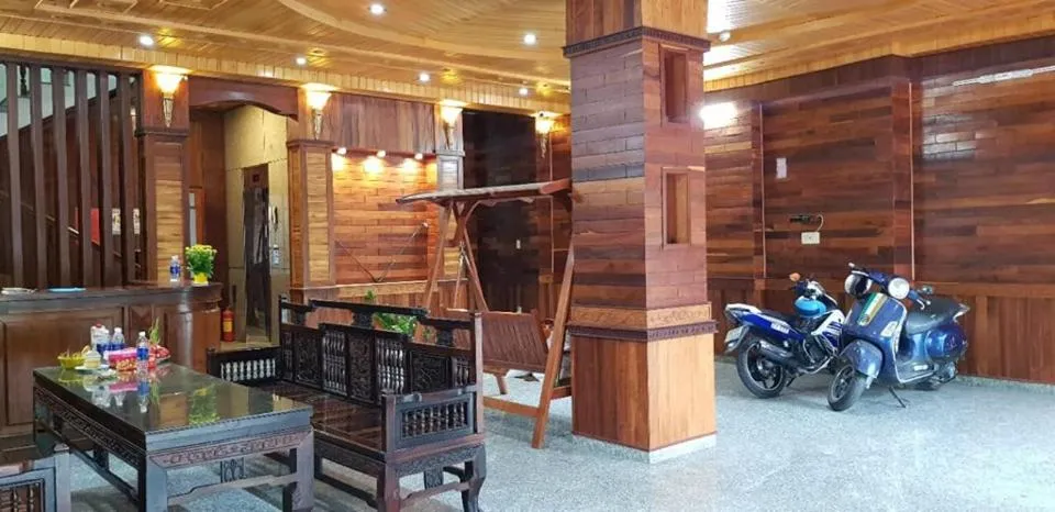 Seating area in Salyna Motel