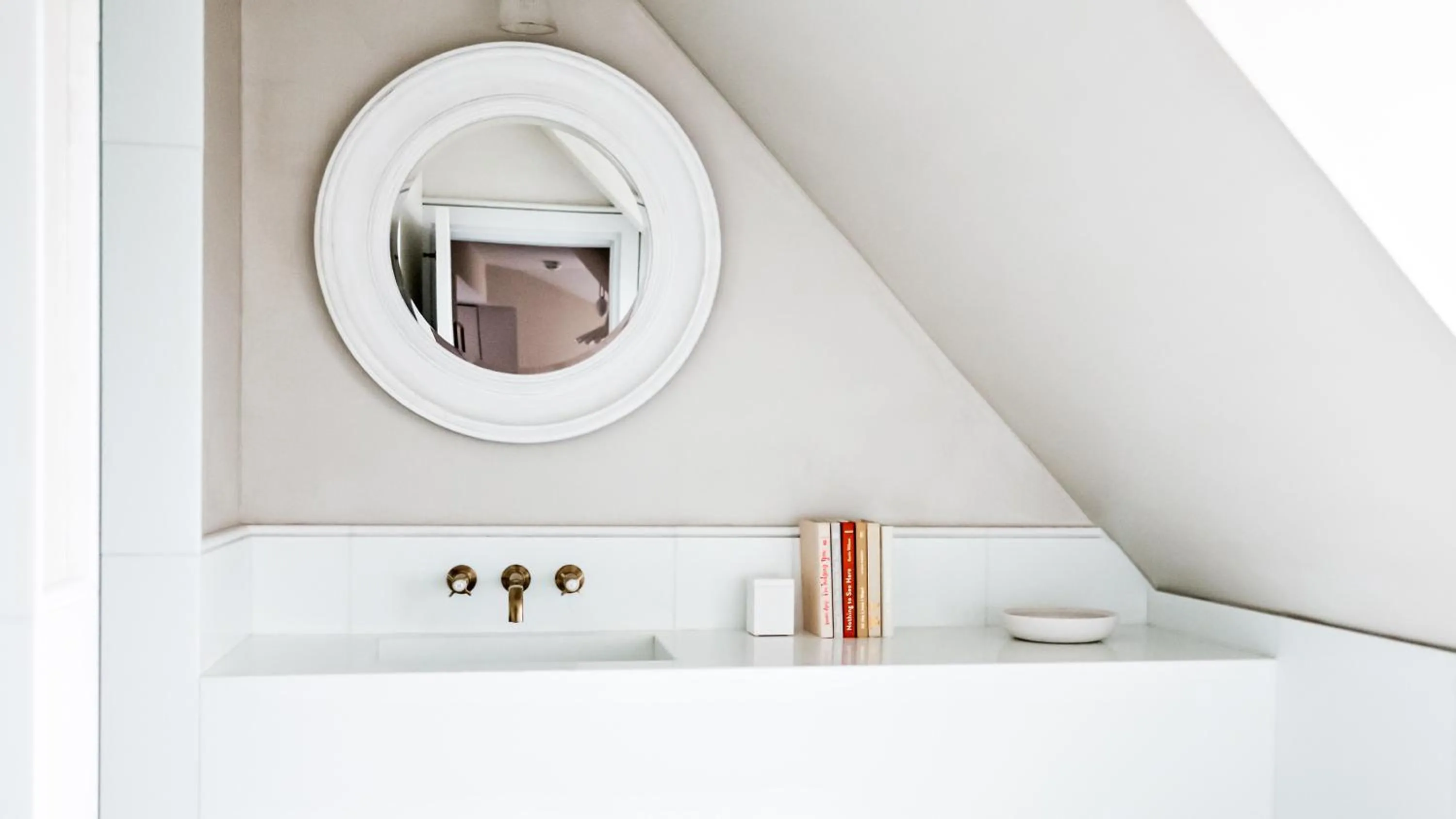 Bathroom in Monsieur George Hotel & Spa - Champs-Elysées