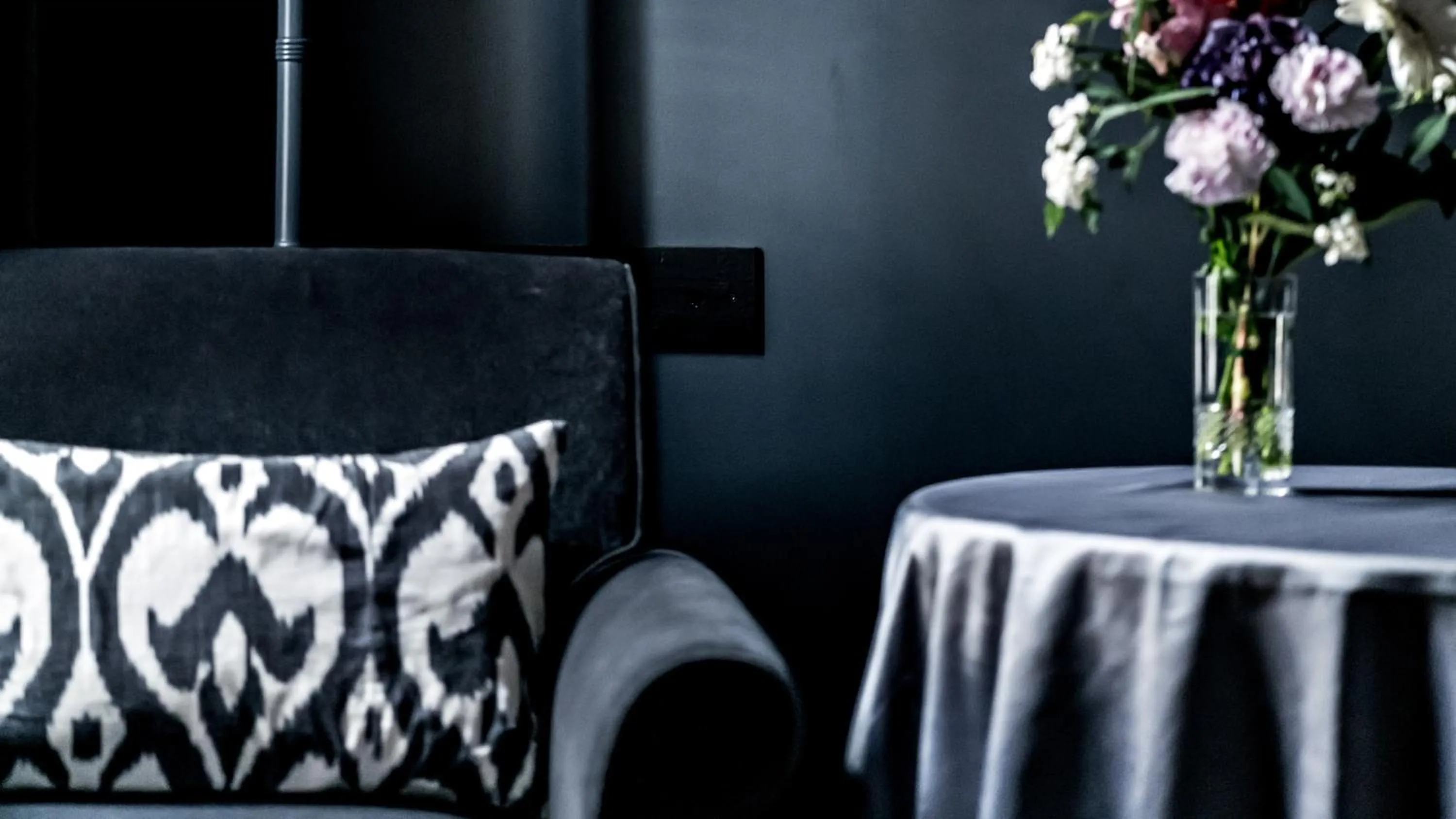 Bedroom in Monsieur George Hotel & Spa - Champs-Elysées