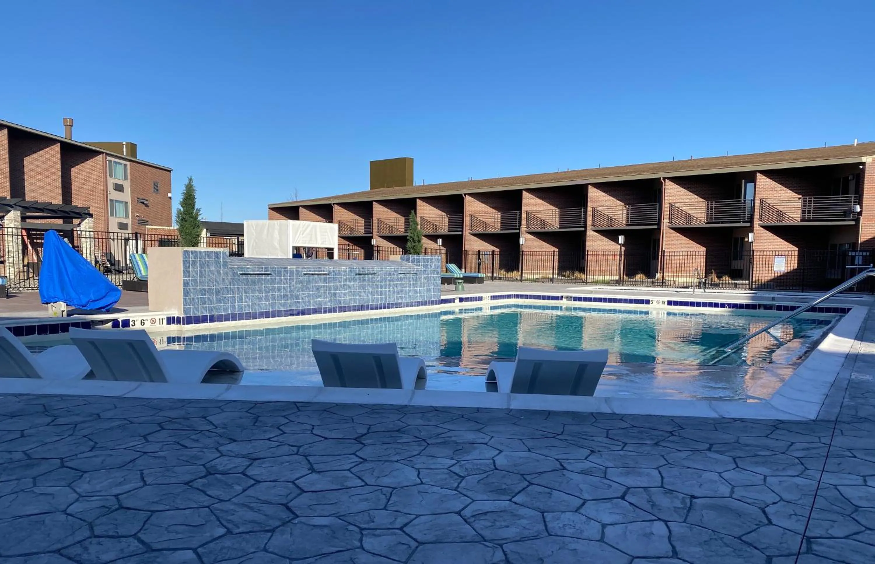 Swimming pool in Best Western Premier Denver East