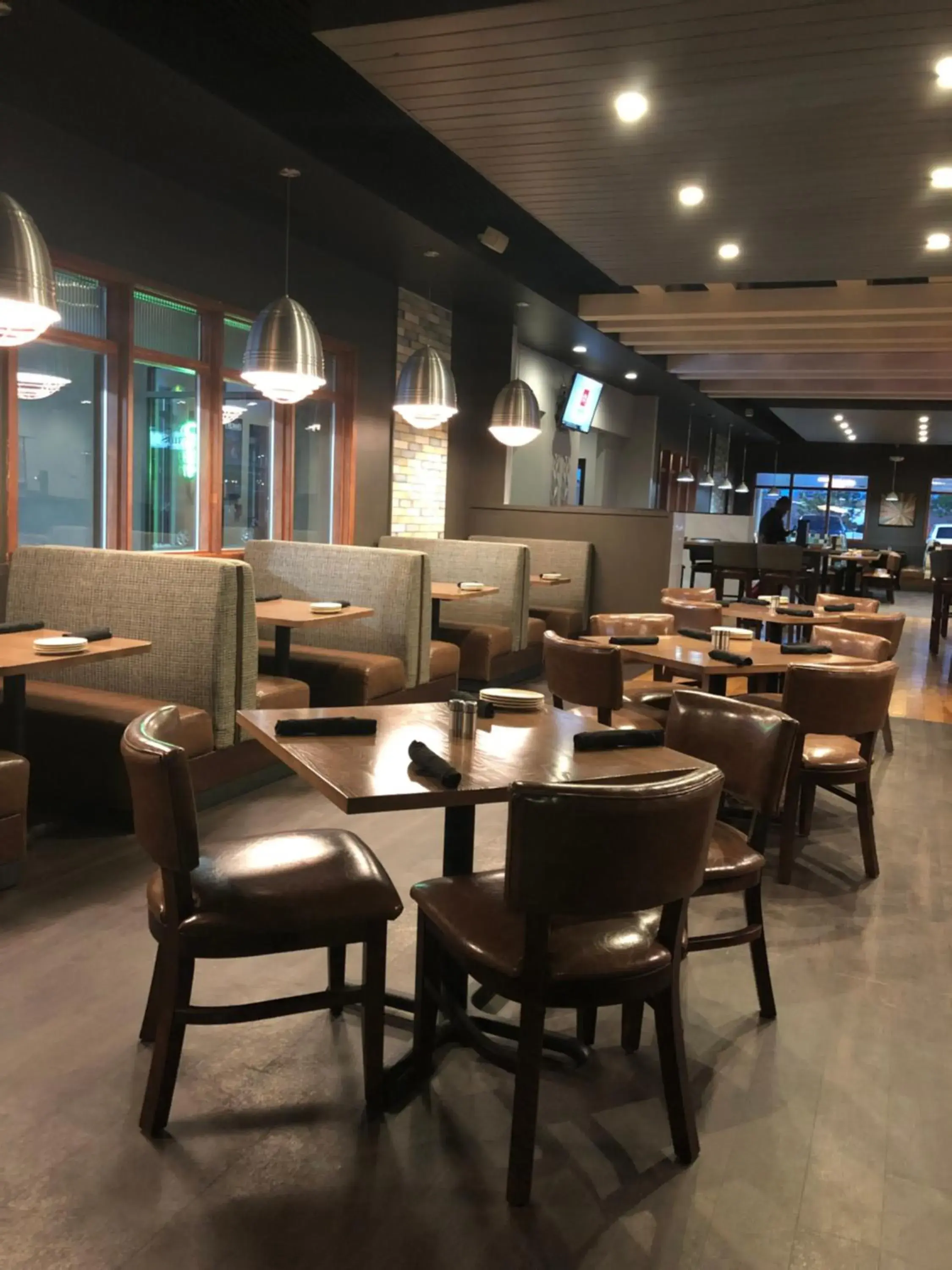 Restaurant/places to eat in Best Western Premier Denver East Restaurant/places to eat in Best Western Premier Denver East