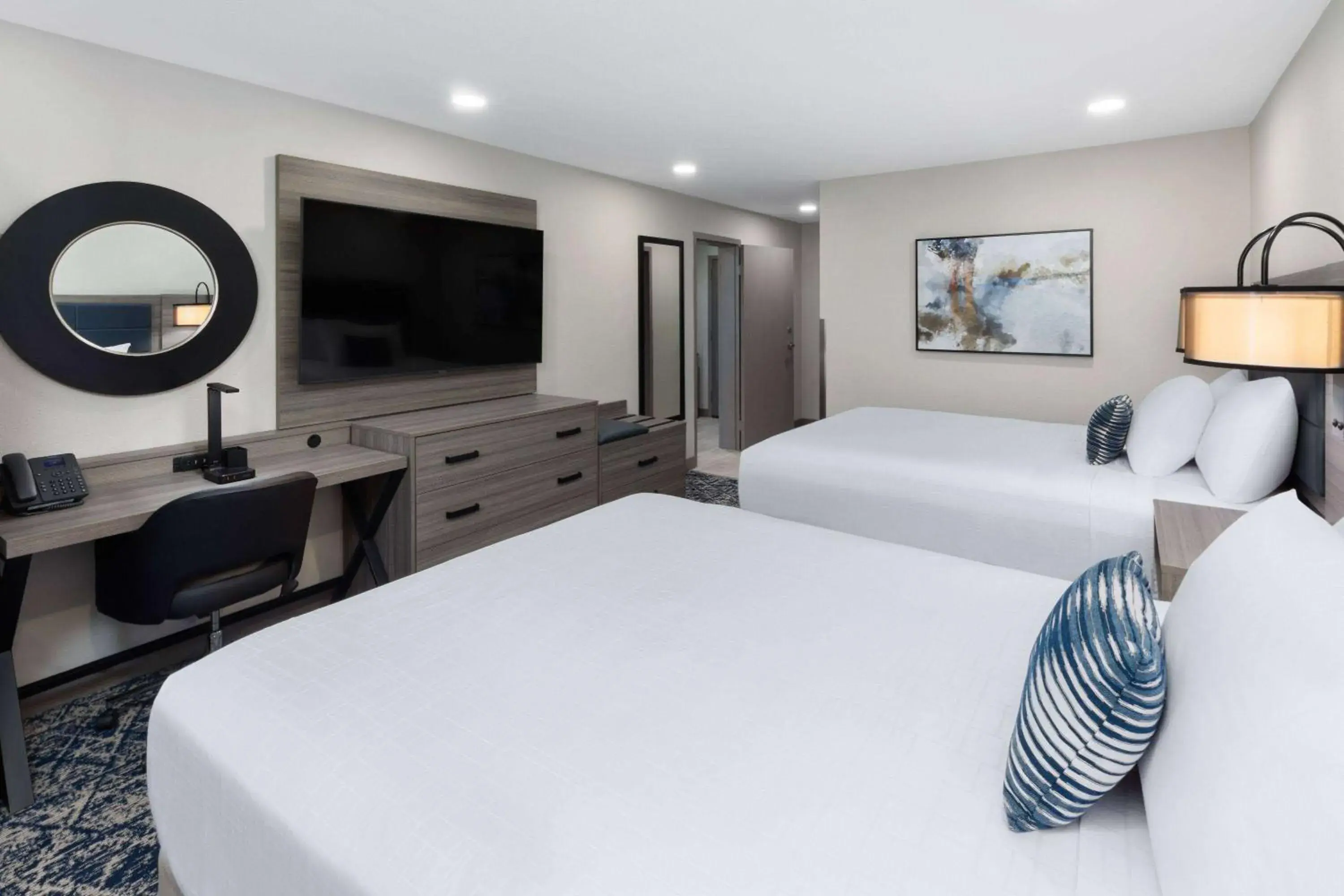 Suite with Two Queen Beds - Non-Smoking in Wyndham DFW Airport Suite with Two Queen Beds - Non-Smoking in Wyndham DFW Airport