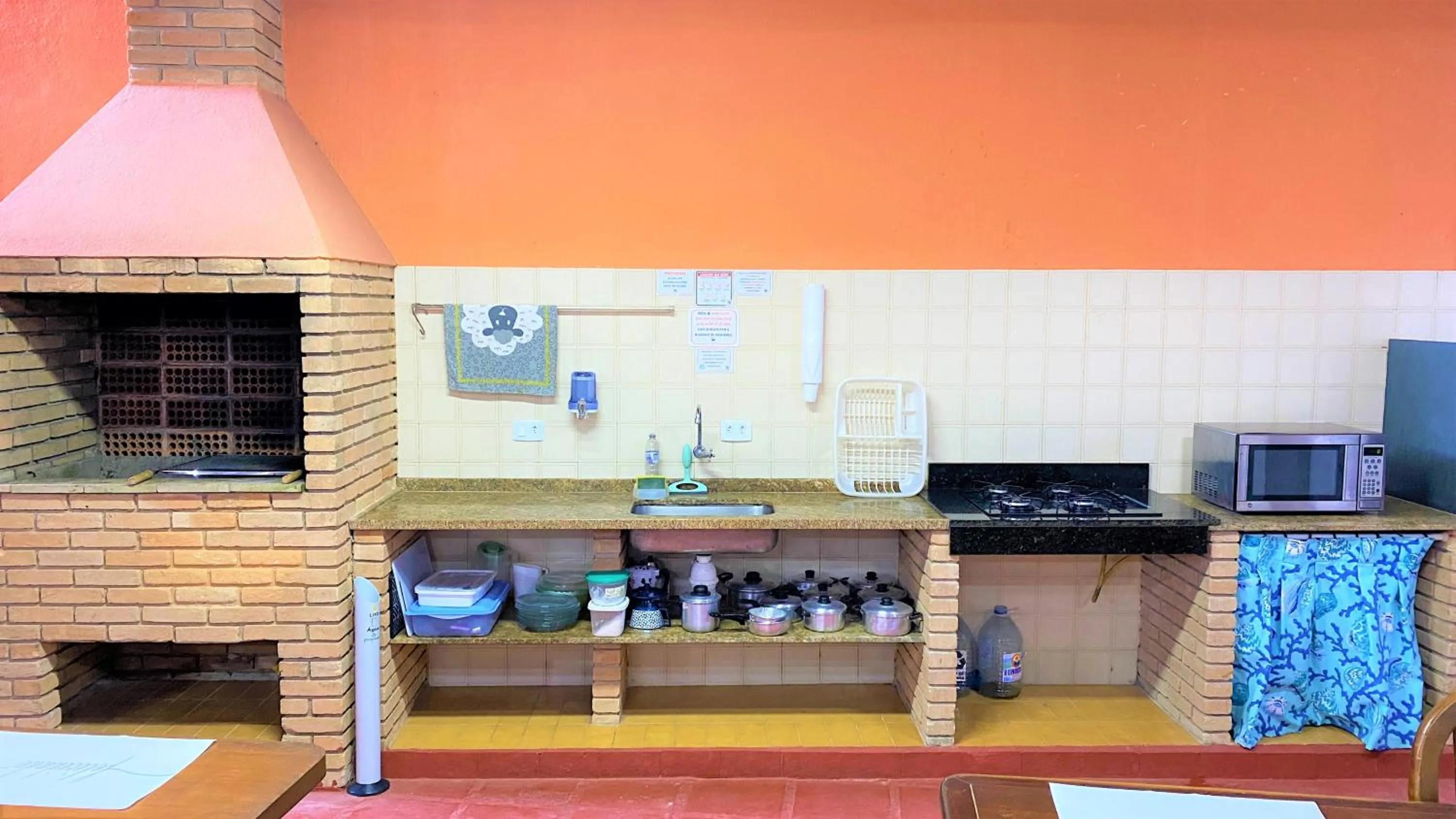 BBQ facilities in Suíte Lázaro