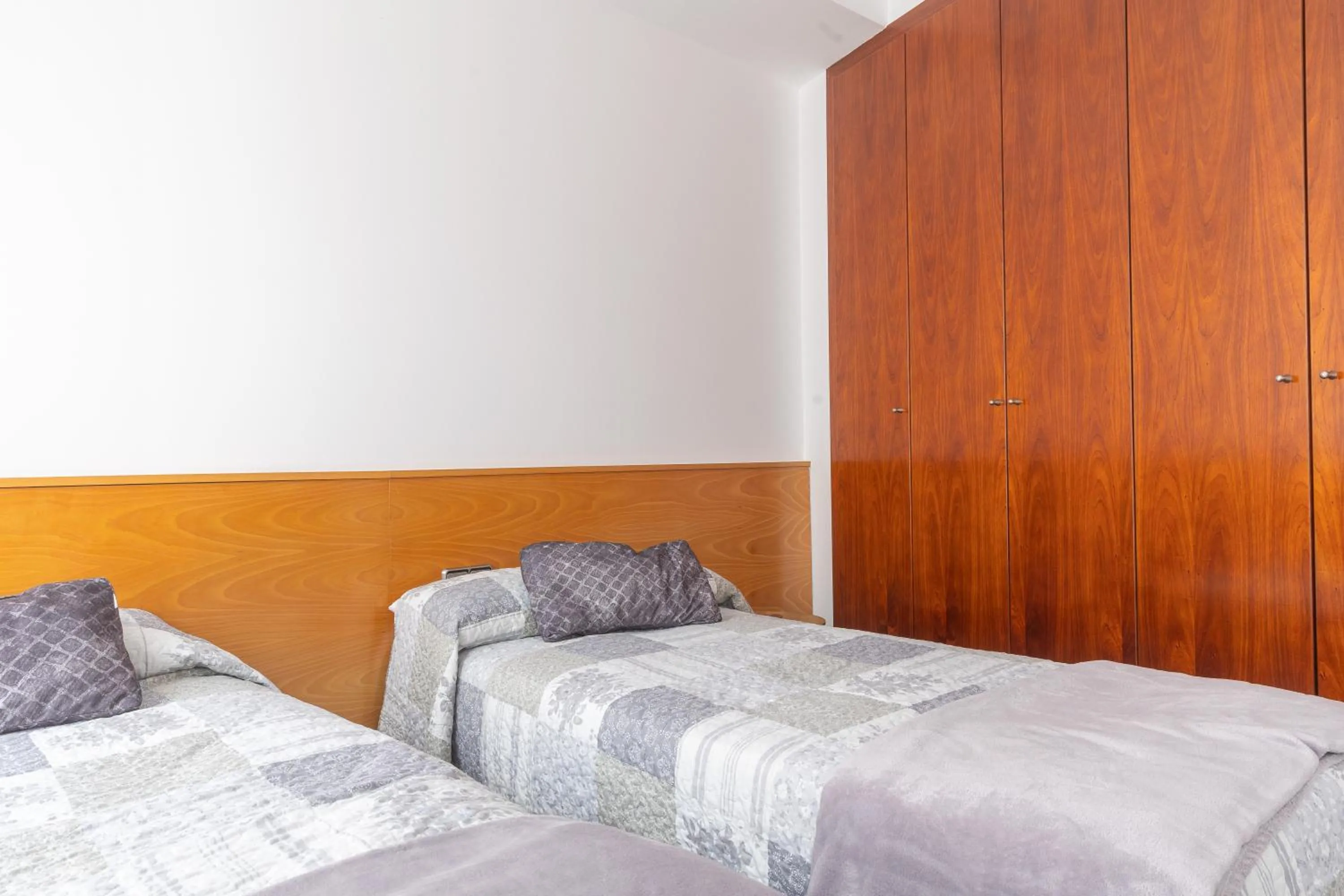 Bed in Mazi Apartments Colón
