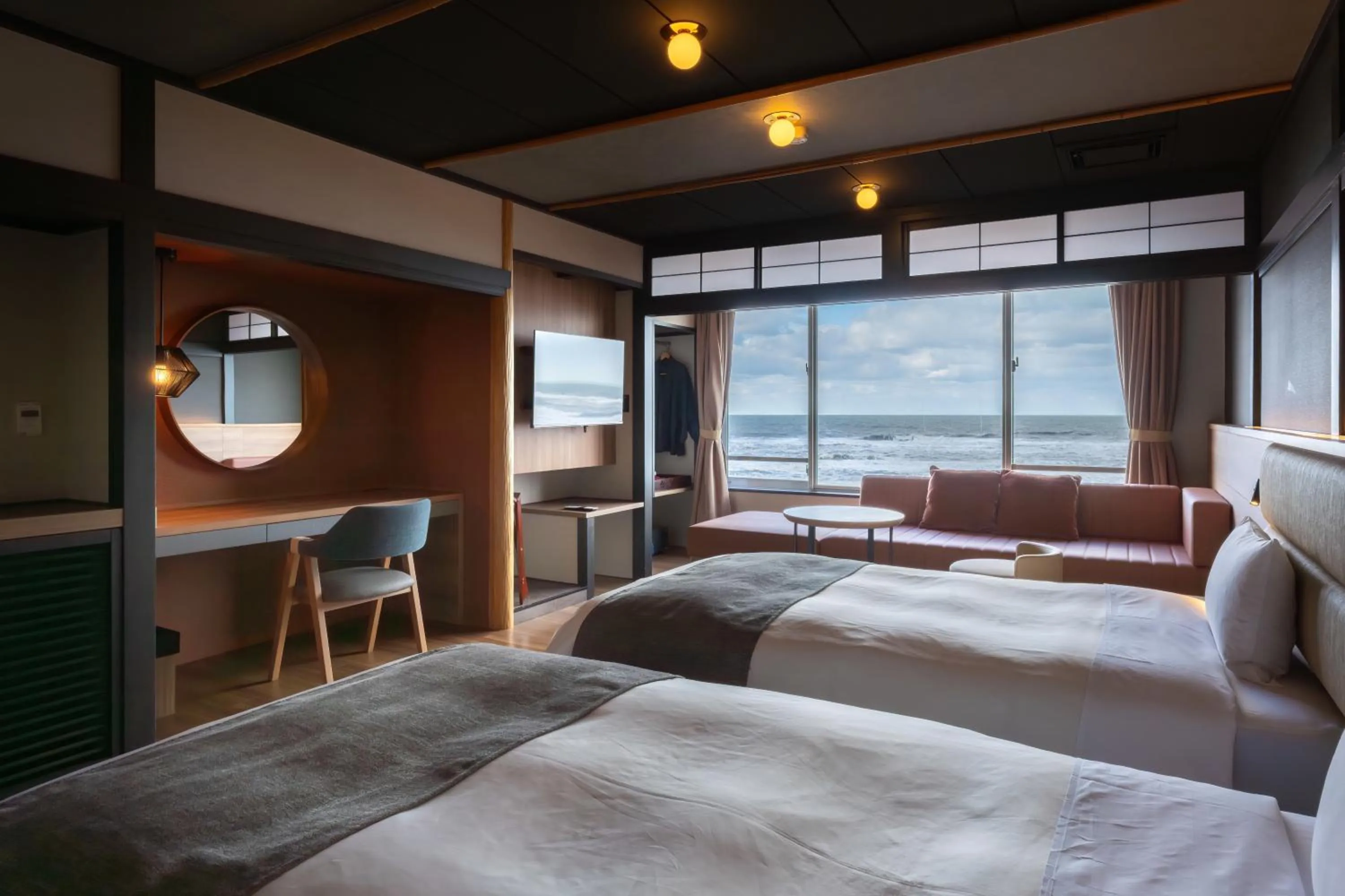 Bed in Ikkyu -Seaside Hotel-