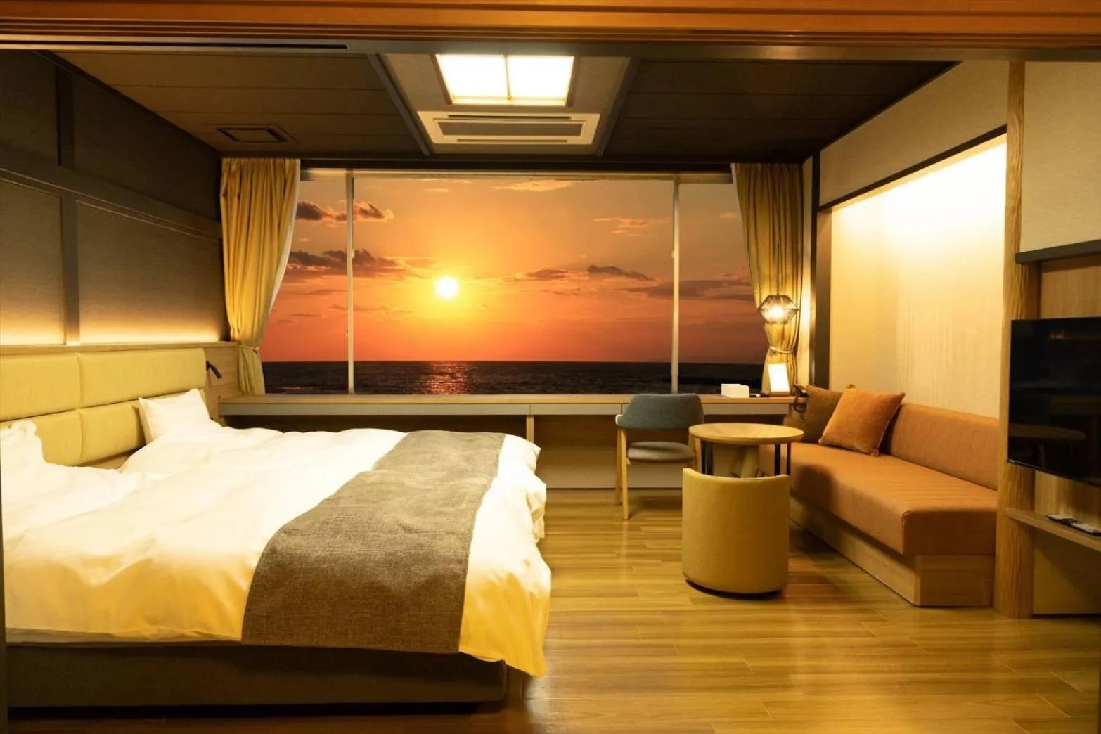 Bed in Ikkyu -Seaside Hotel-