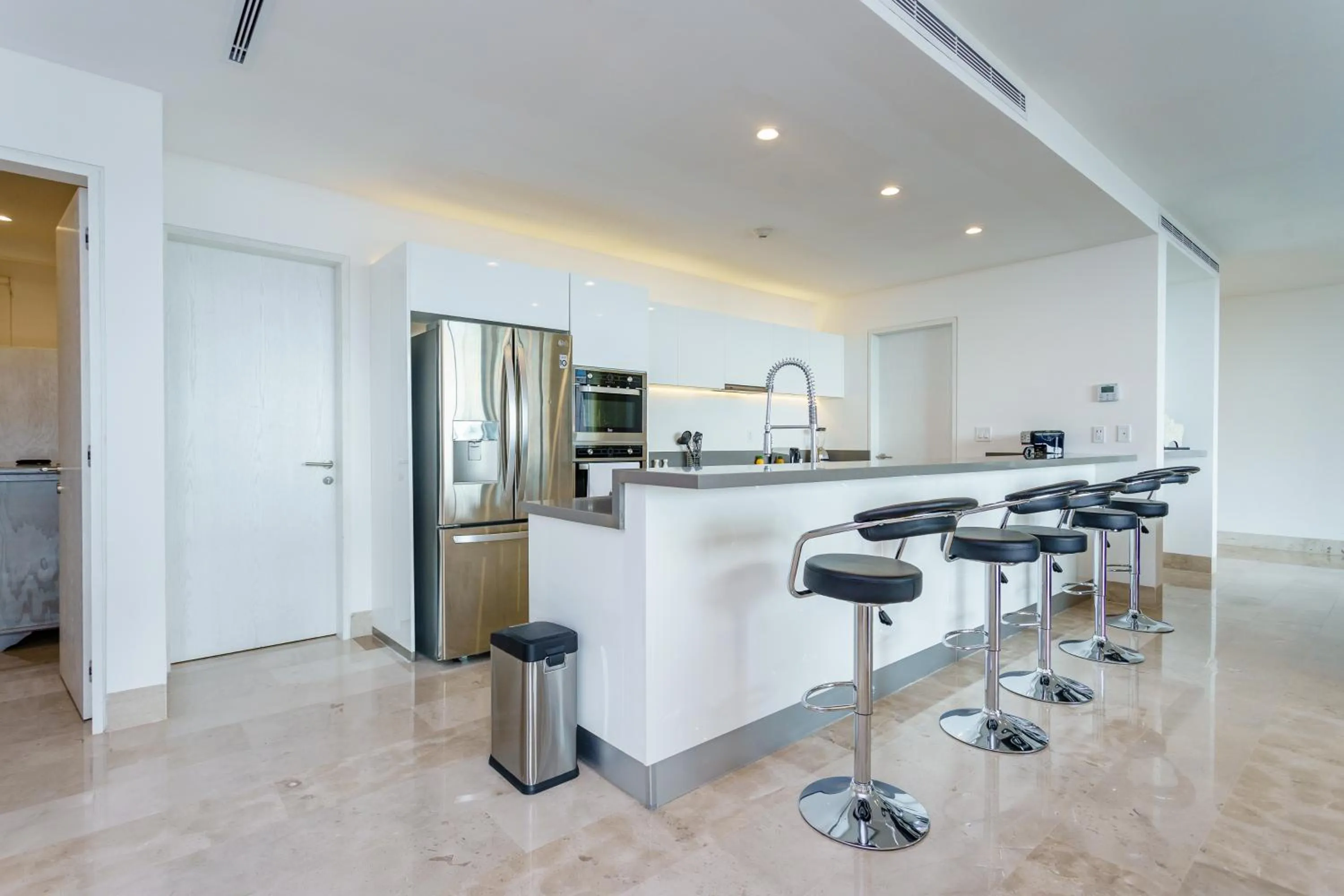 Kitchen or kitchenette in Oceana by ABNA