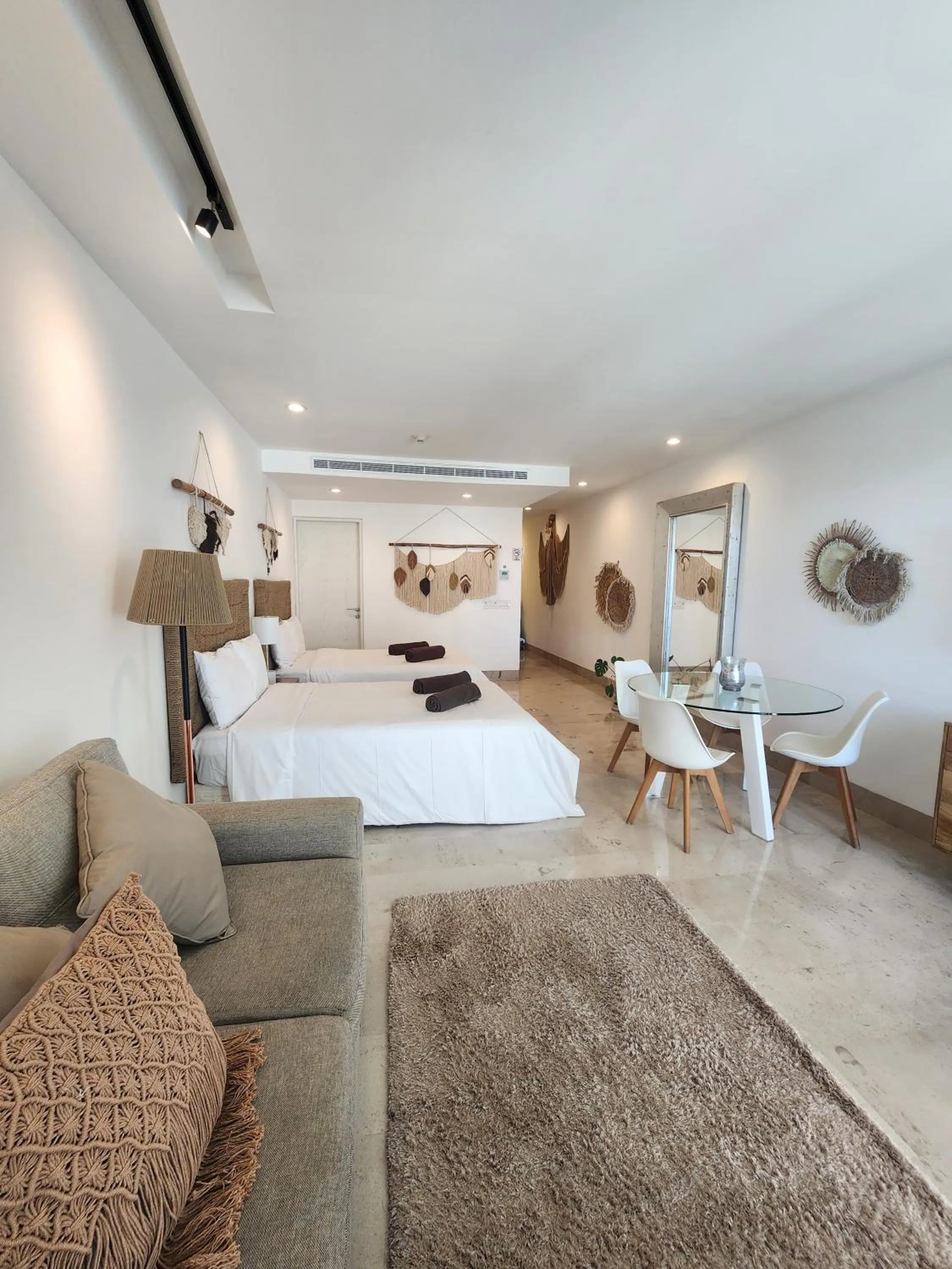 Bed in Oceana by ABNA