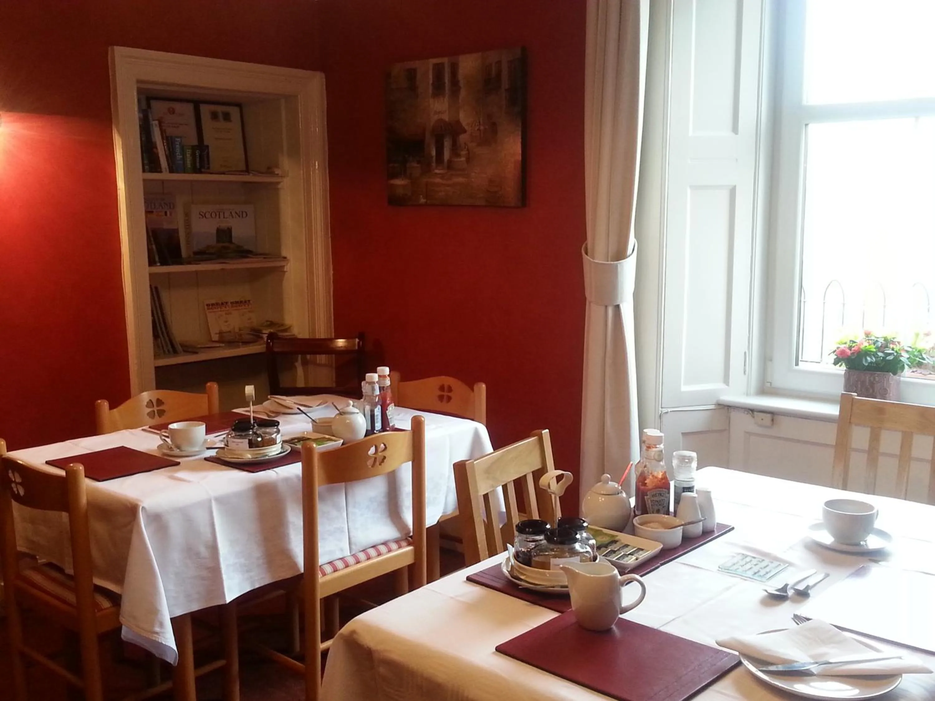 Dining area in Broomfield House Bed and Breakfast