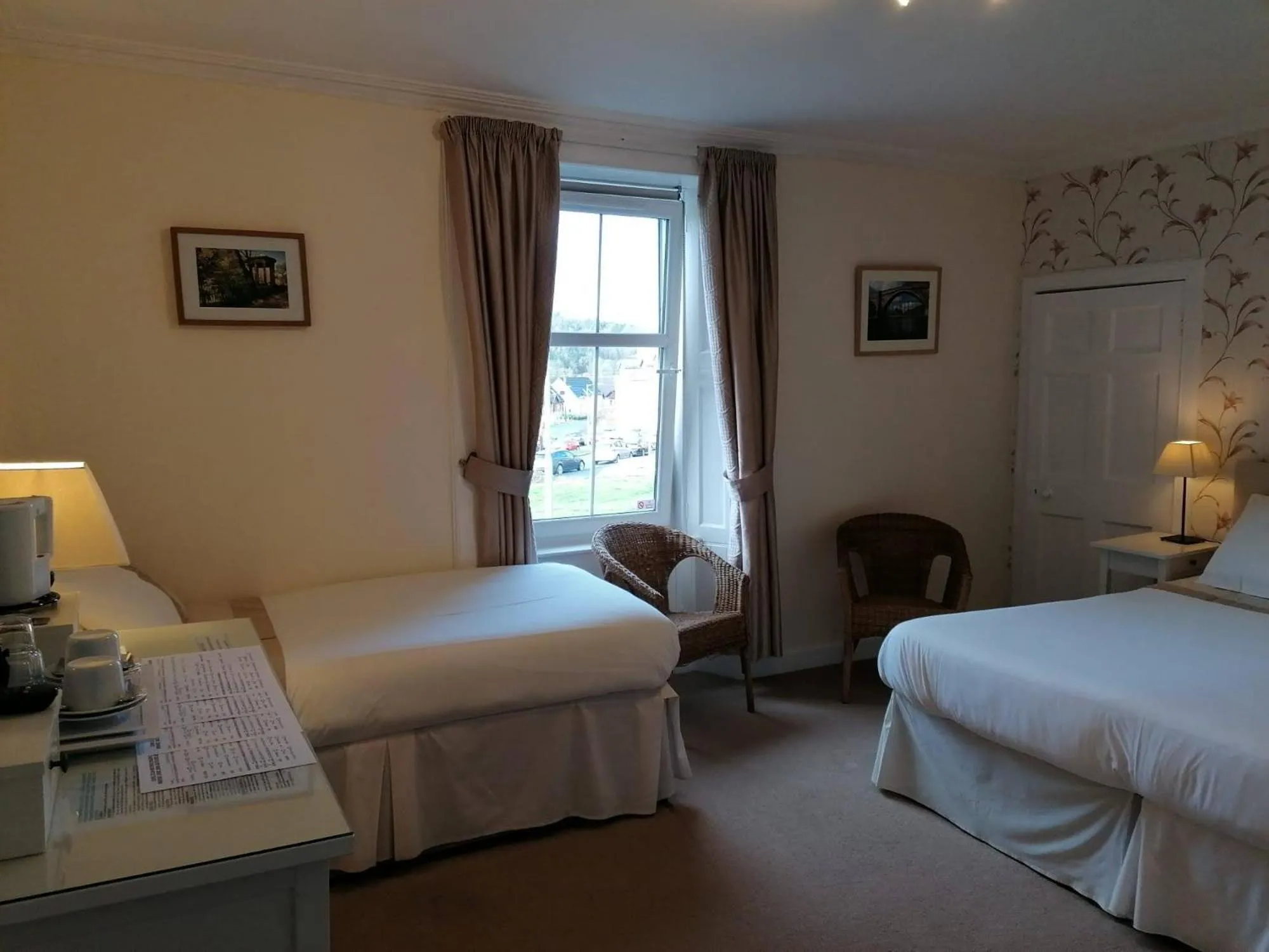 Coffee/tea facilities, Bed in Broomfield House Bed and Breakfast