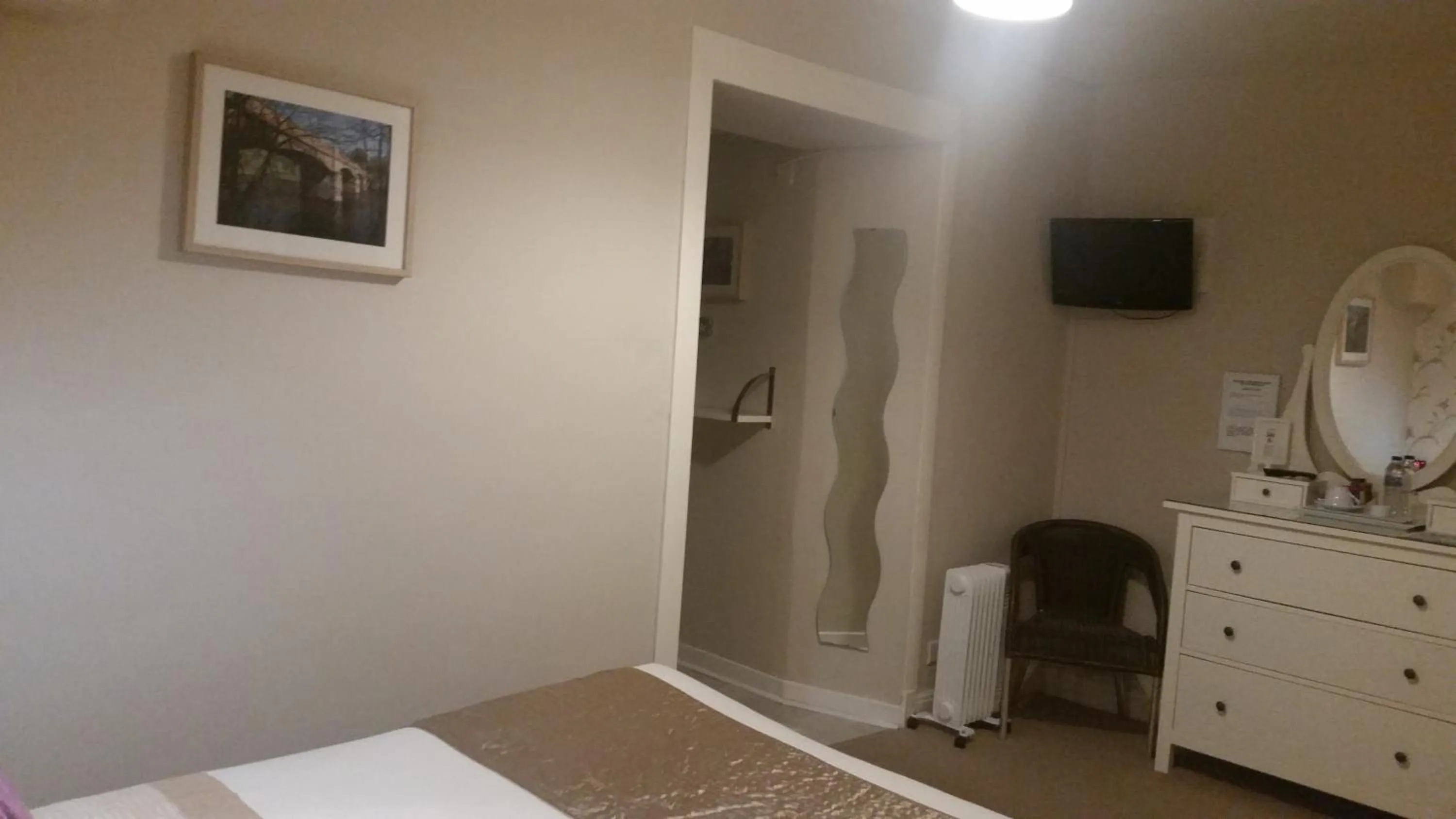 Bed in Broomfield House Bed and Breakfast