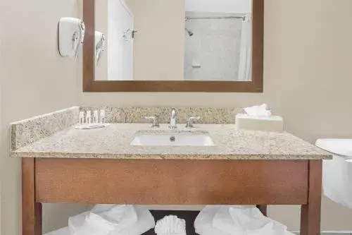 Ramada by Wyndham Denver International Airport Ramada by Wyndham Denver International Airport