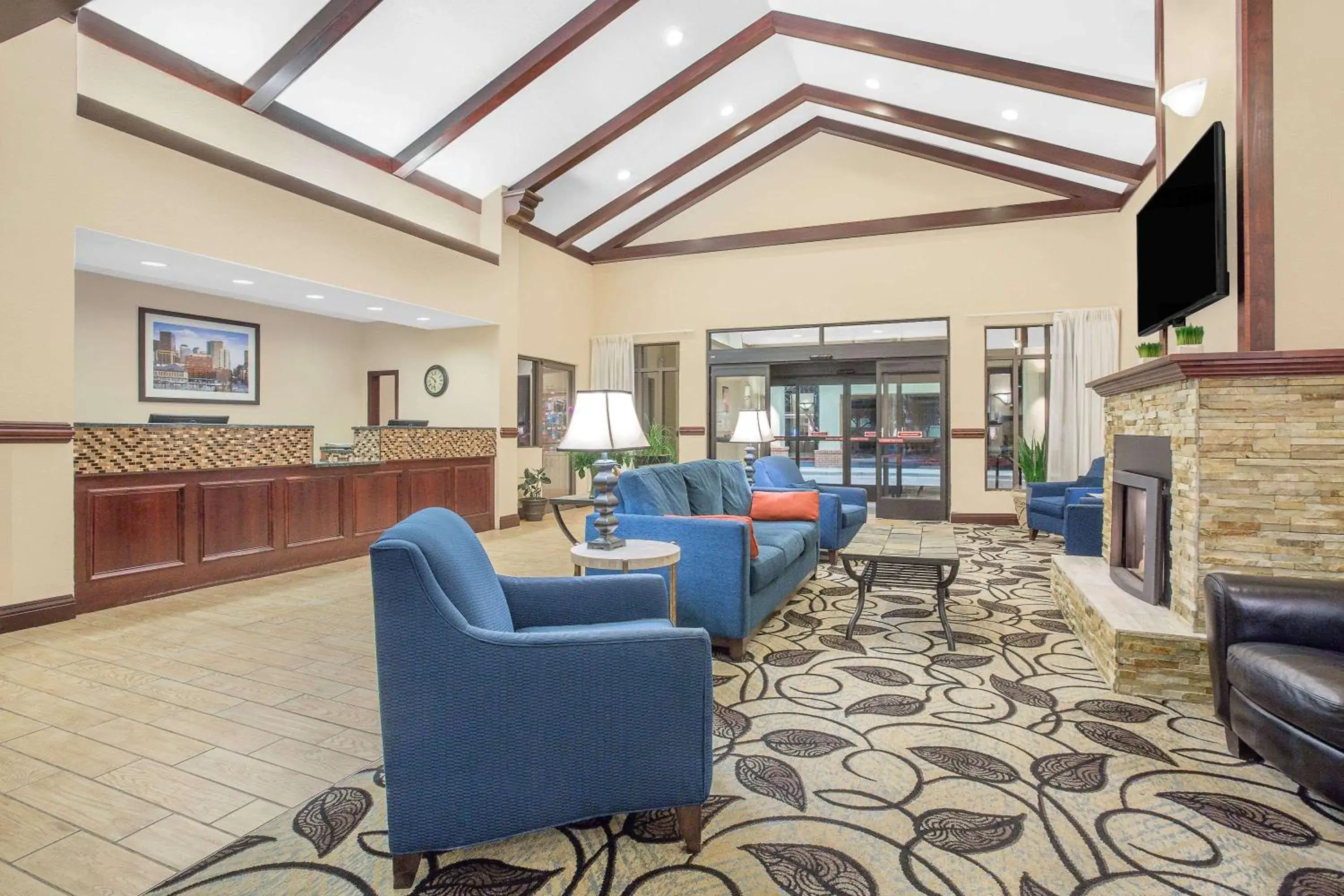Lobby or reception in Ramada by Wyndham Denver International Airport Lobby or reception in Ramada by Wyndham Denver International Airport