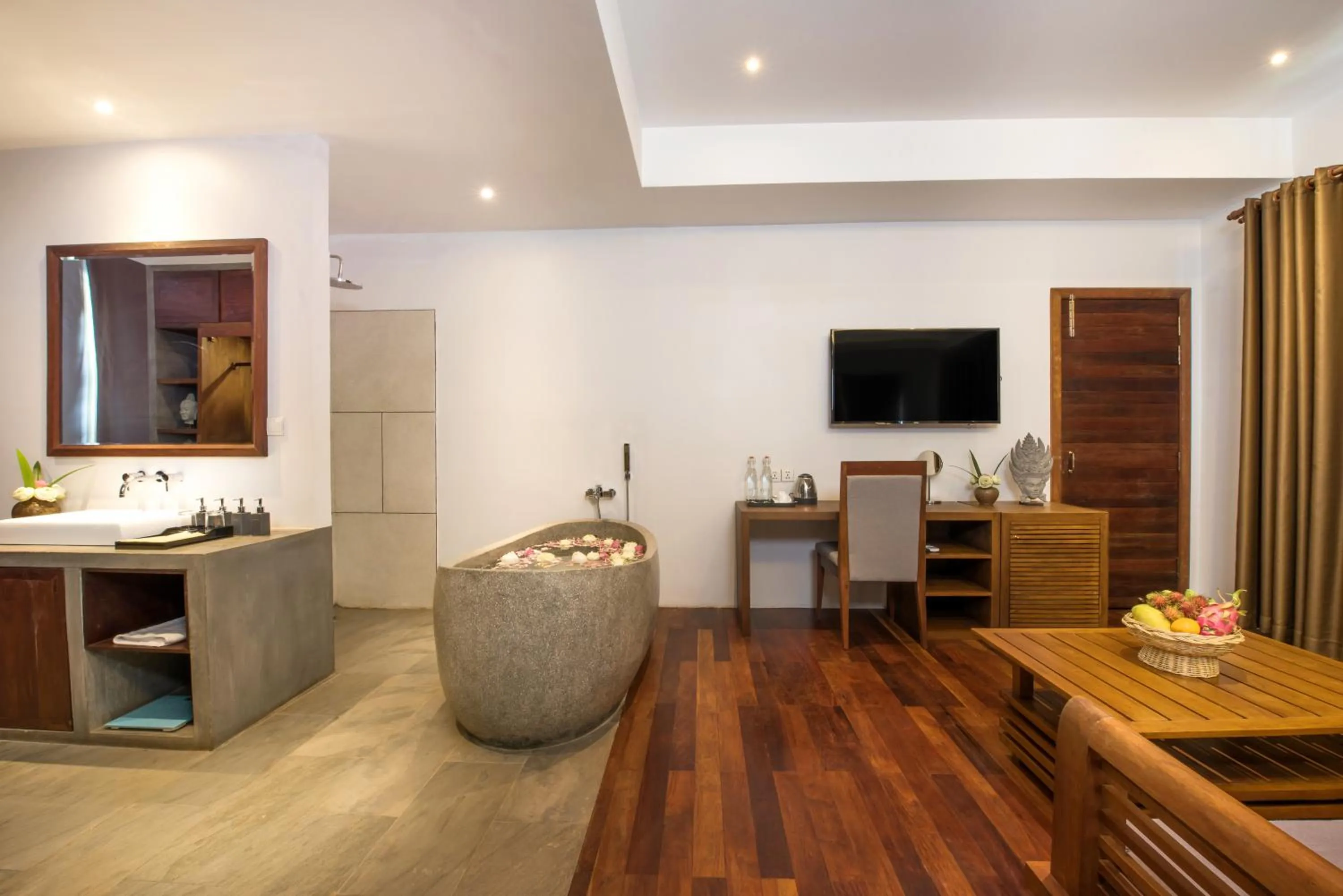 TV and multimedia in Siemreap Vasinh Residence