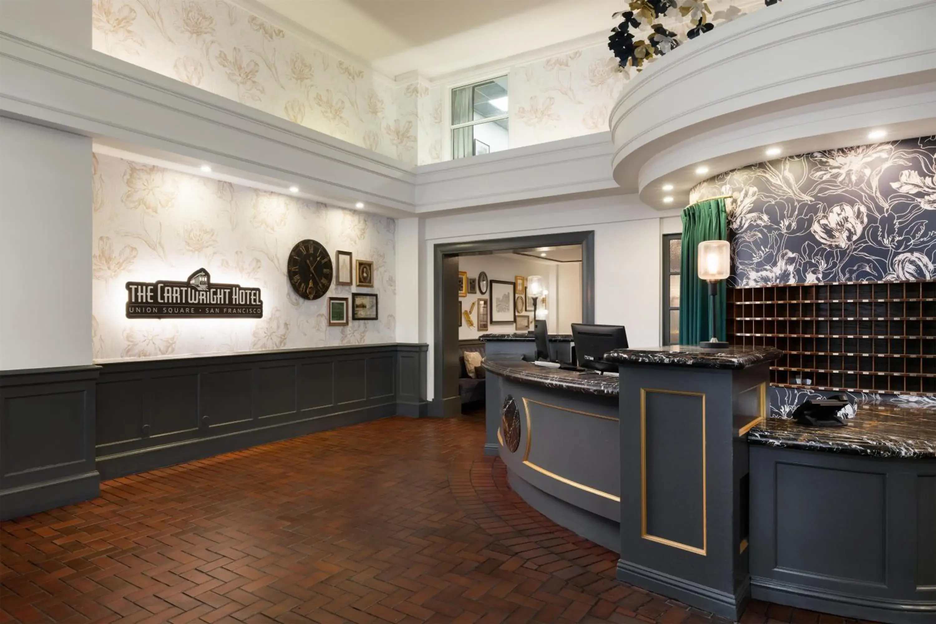Lobby or reception in Cartwright Hotel Union Square - BW Premier Collection Lobby or reception in Cartwright Hotel Union Square - BW Premier Collection
