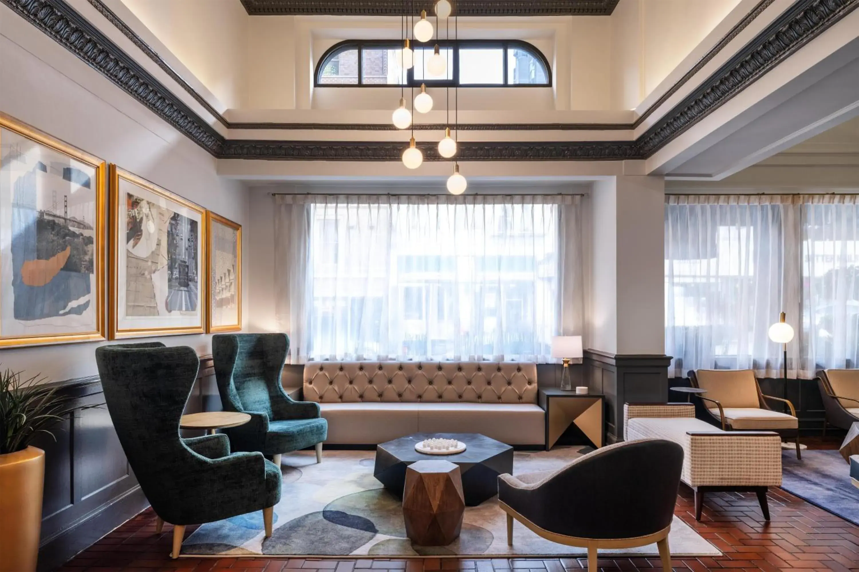 Lobby or reception in Cartwright Hotel Union Square - BW Premier Collection Lobby or reception in Cartwright Hotel Union Square - BW Premier Collection