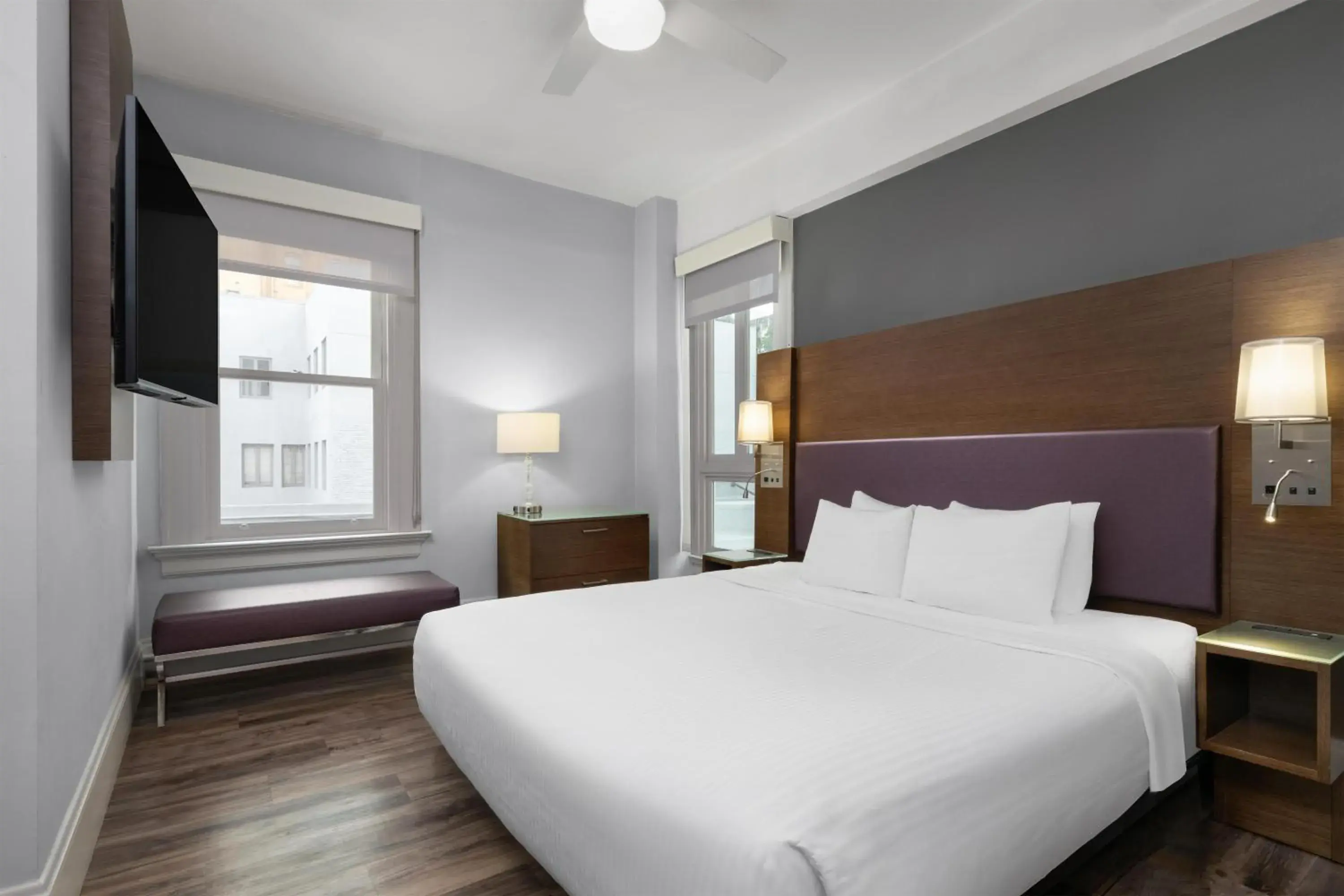 Bedroom, Bed in Cartwright Hotel Union Square - BW Premier Collection Bedroom, Bed in Cartwright Hotel Union Square - BW Premier Collection