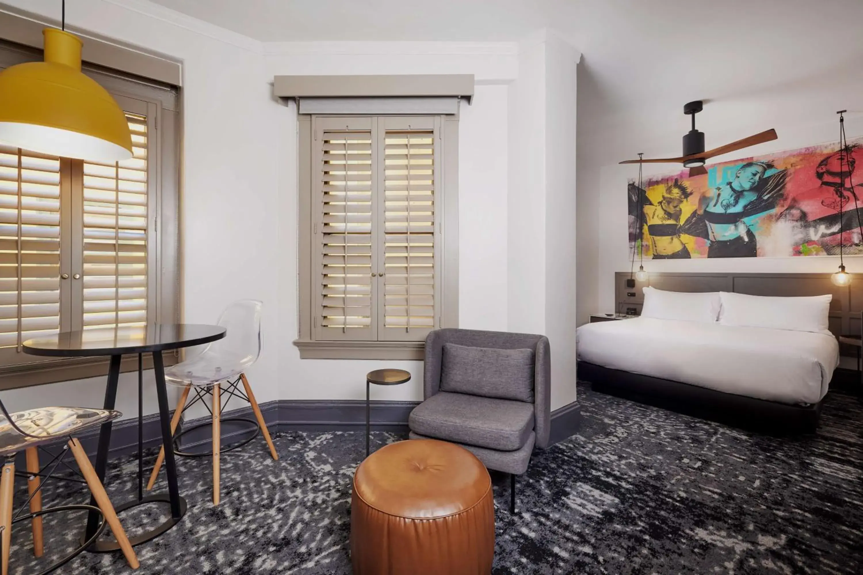 Bed in The Barnes San Francisco, Tapestry Collection by Hilton Bed in The Barnes San Francisco, Tapestry Collection by Hilton