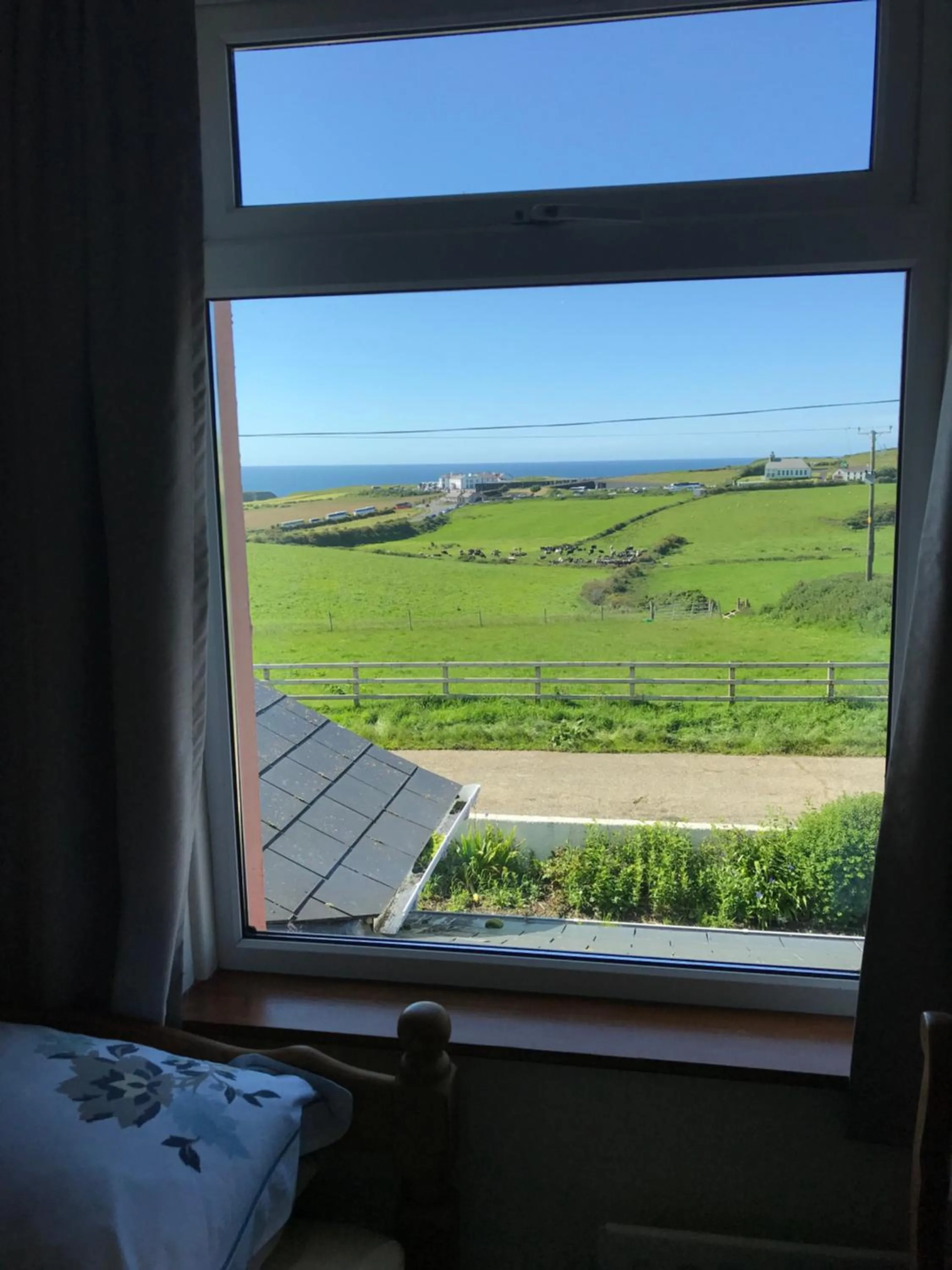 Bed in Carnside Guest House