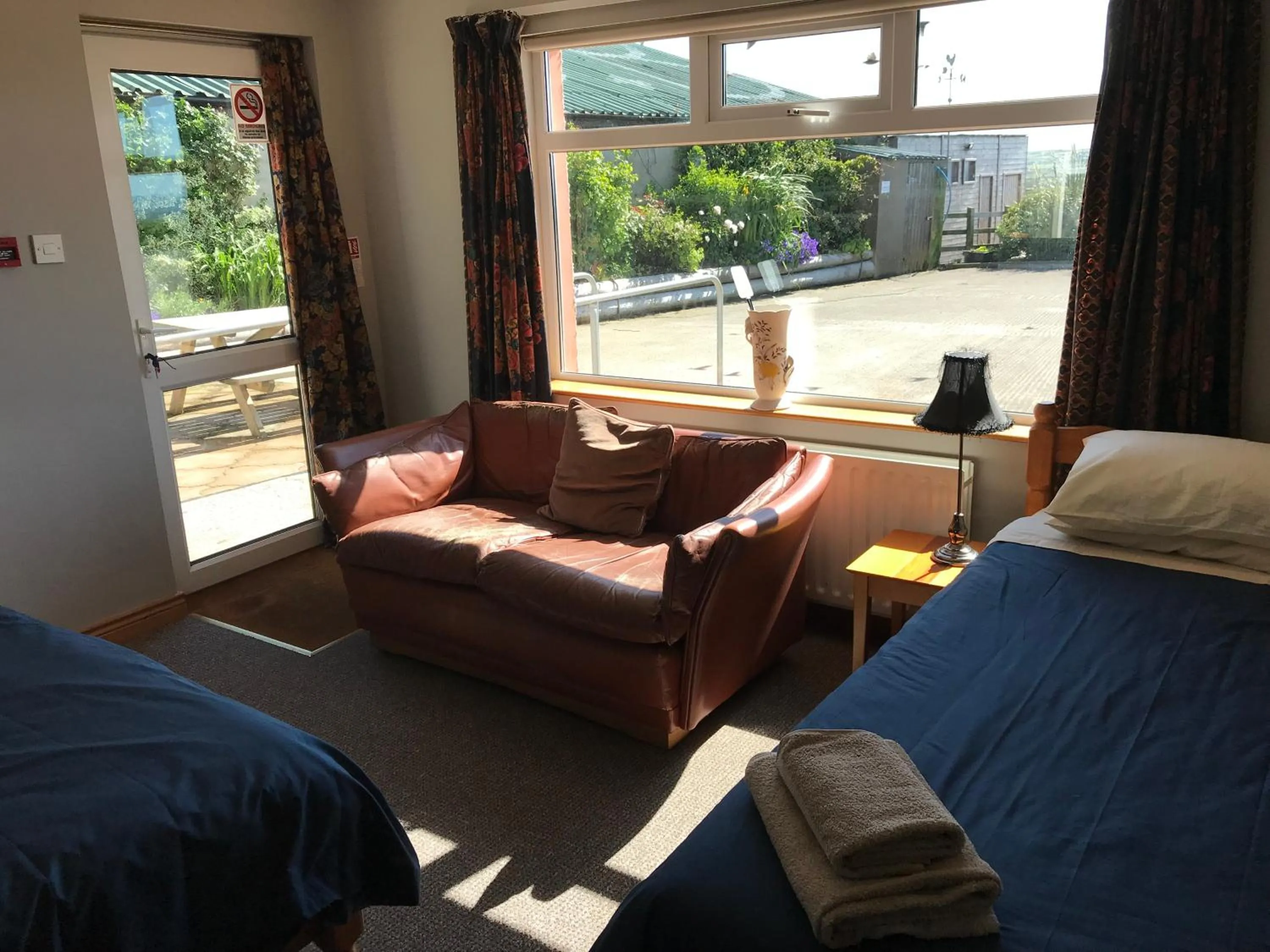 Bed in Carnside Guest House