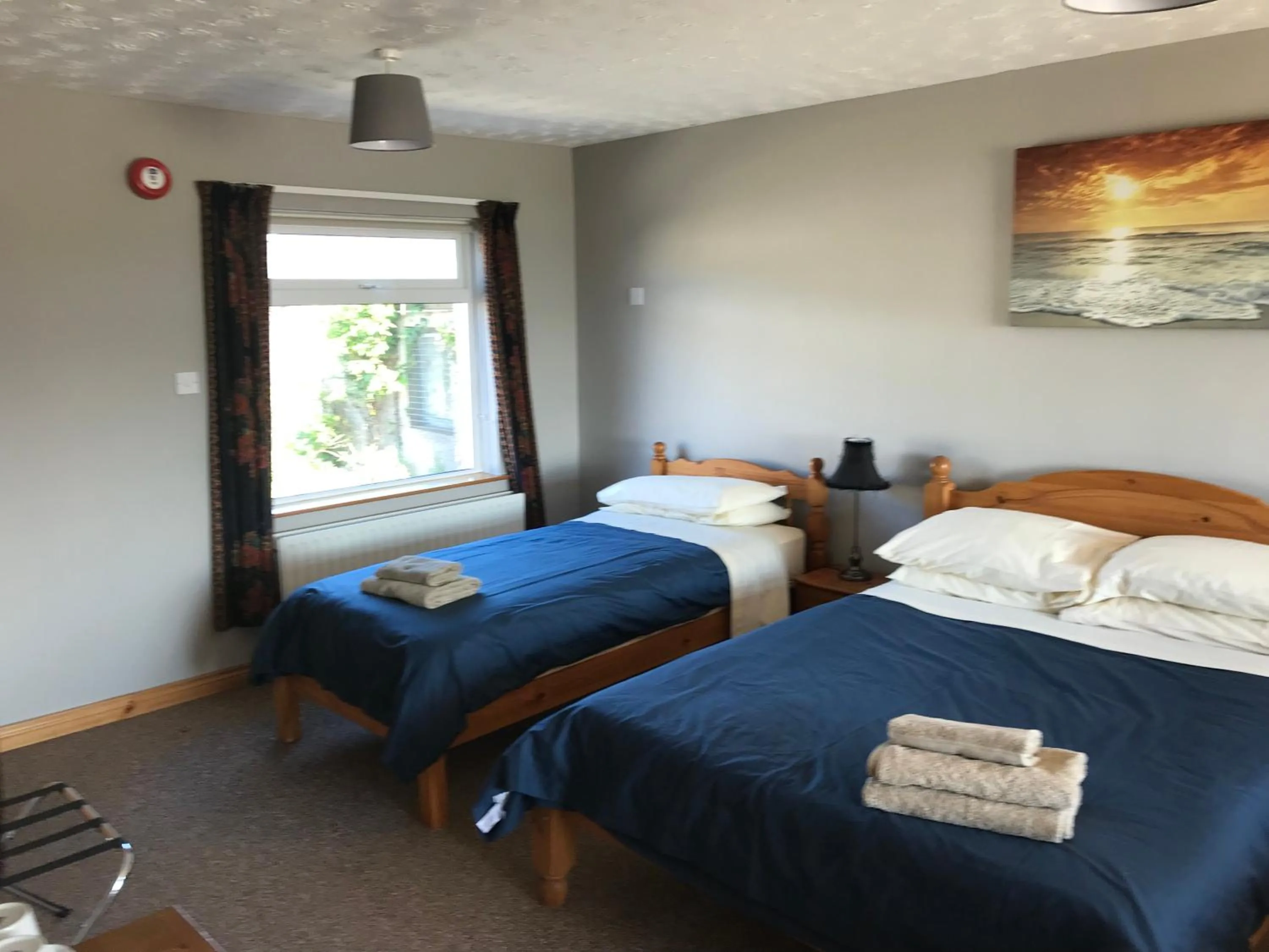 Bed in Carnside Guest House