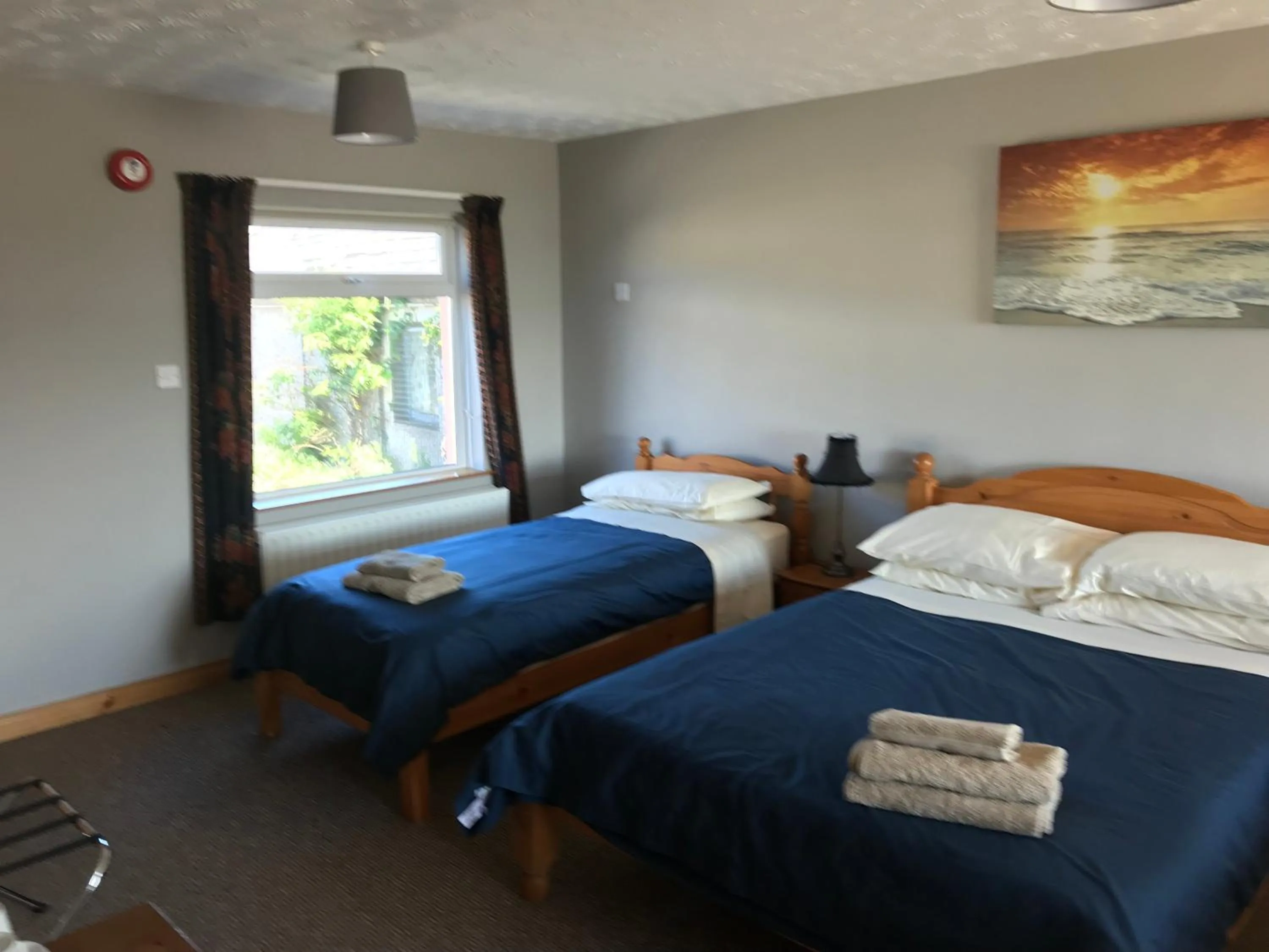 Bed in Carnside Guest House