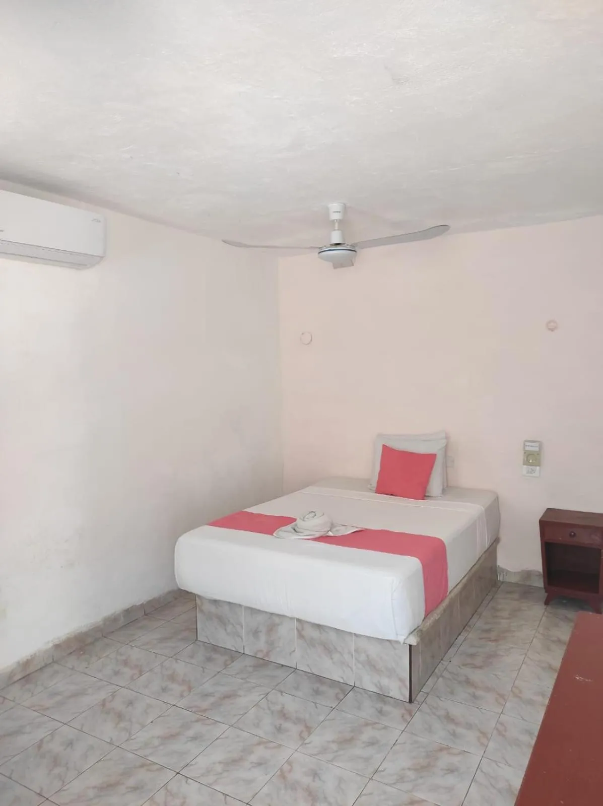 Bed in Hotel Margarita