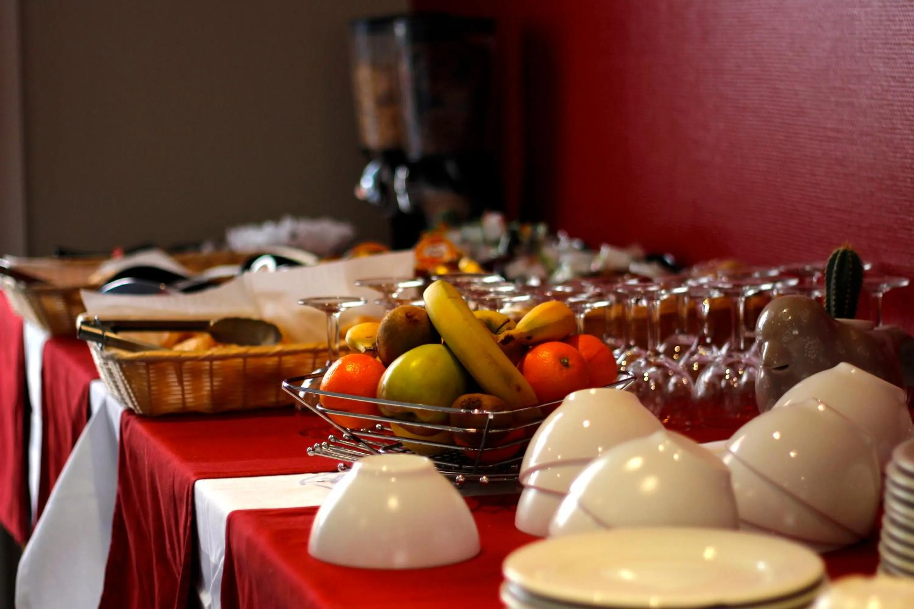 Restaurant/places to eat in Appart'hotel Les Palatines