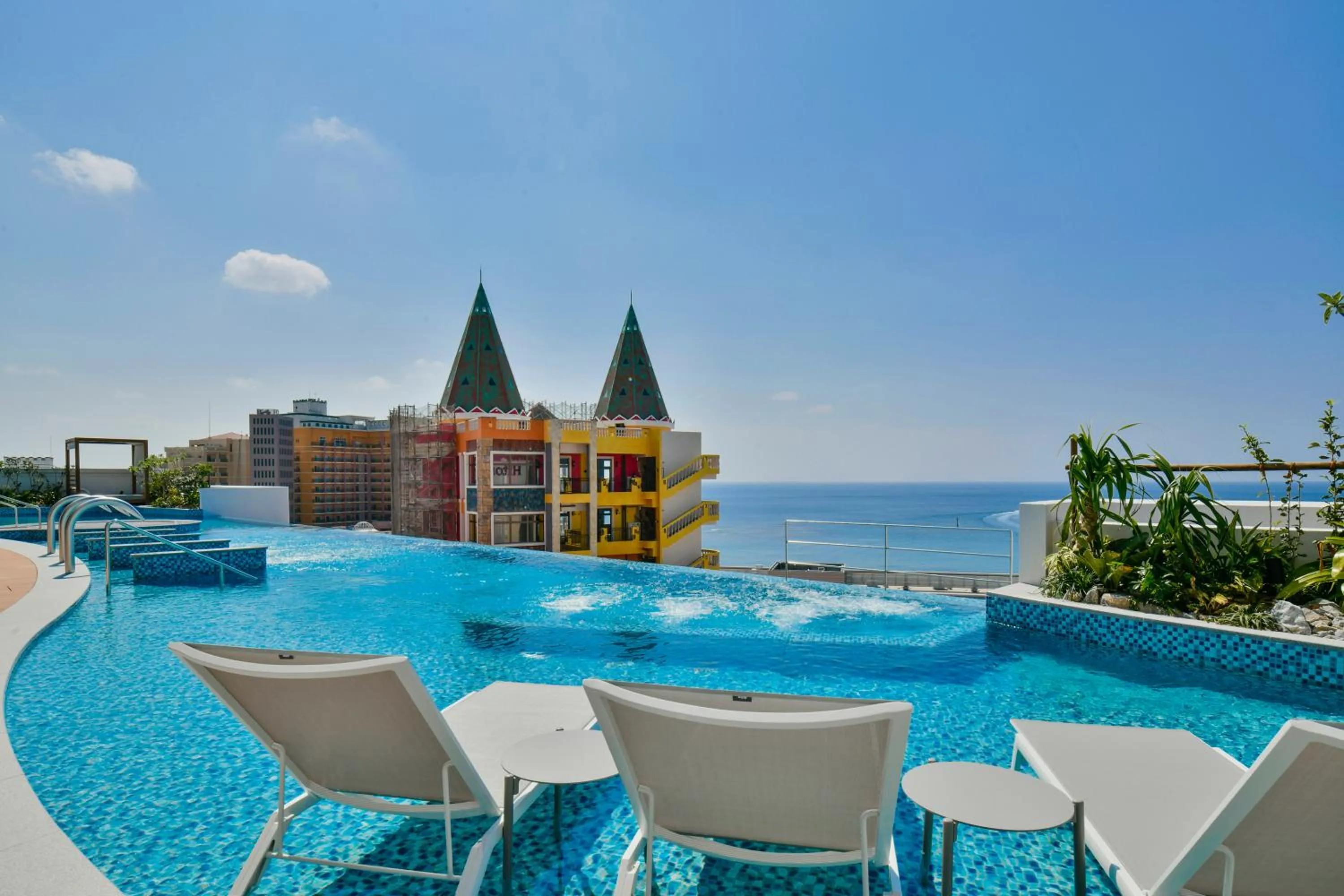 Pool view in Lequ Okinawa Chatan Spa ＆ Resort