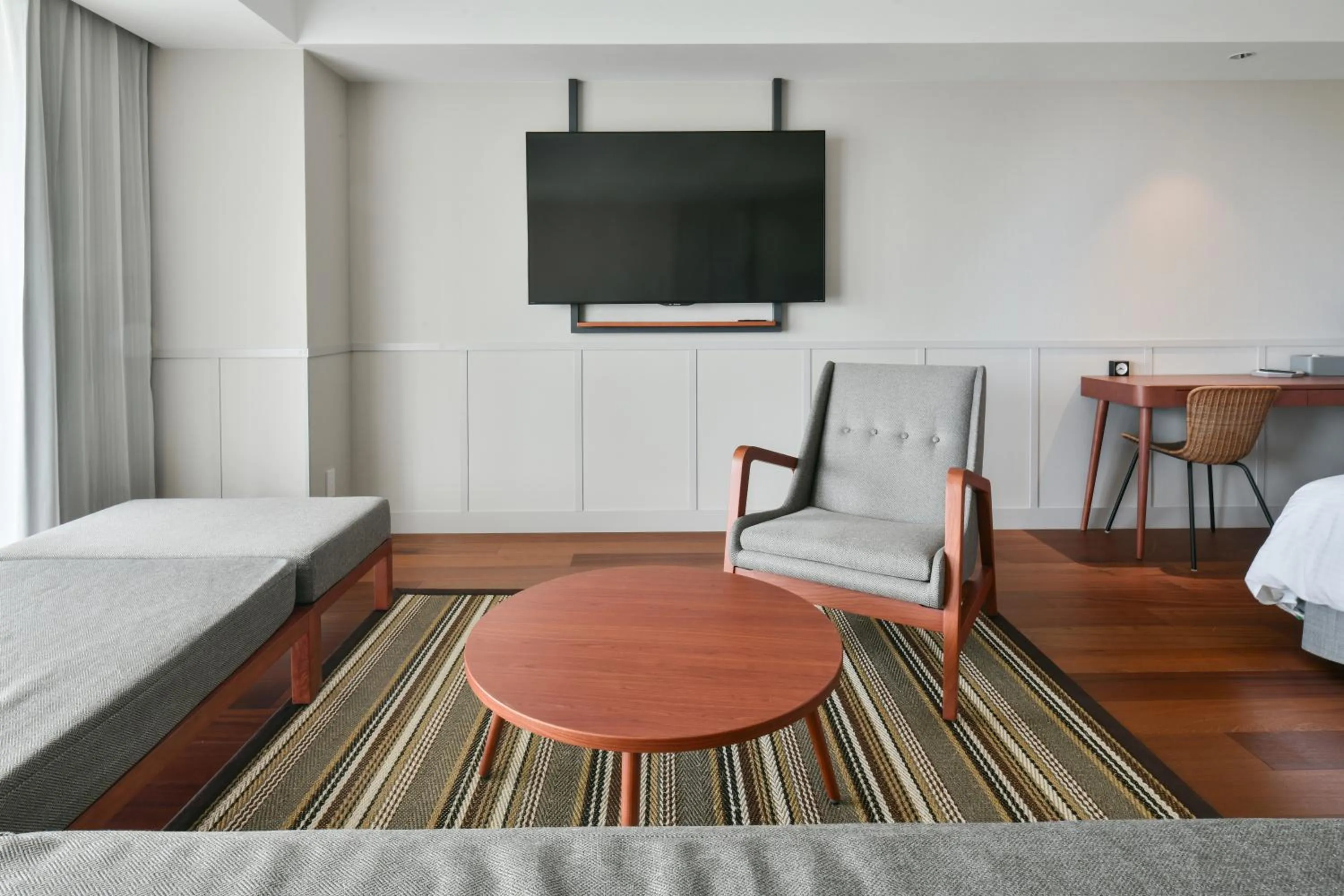 TV and multimedia, Bed in Lequ Okinawa Chatan Spa ＆ Resort