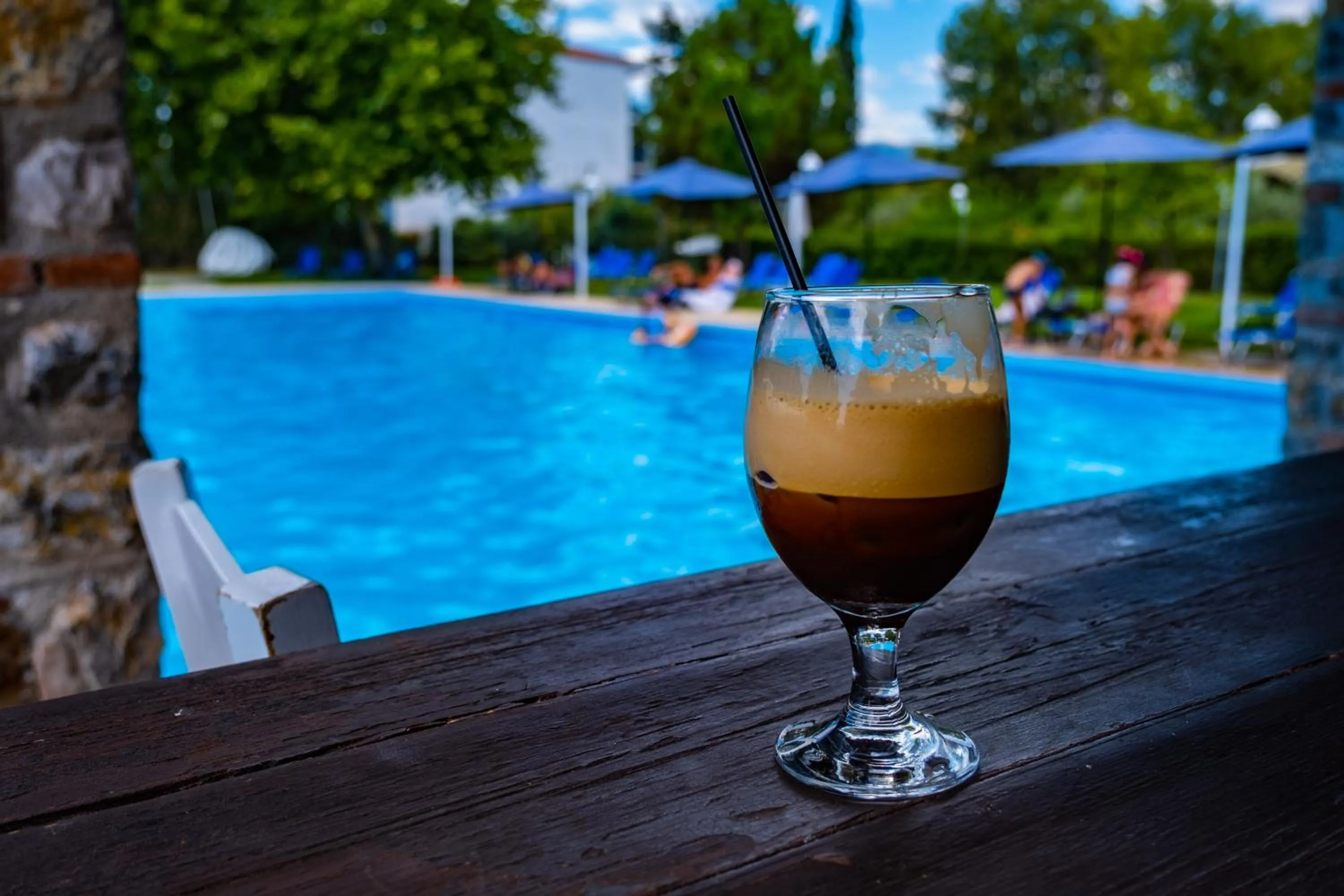 Swimming pool in Tsamadanis Hotel & Bungalows Friends Family