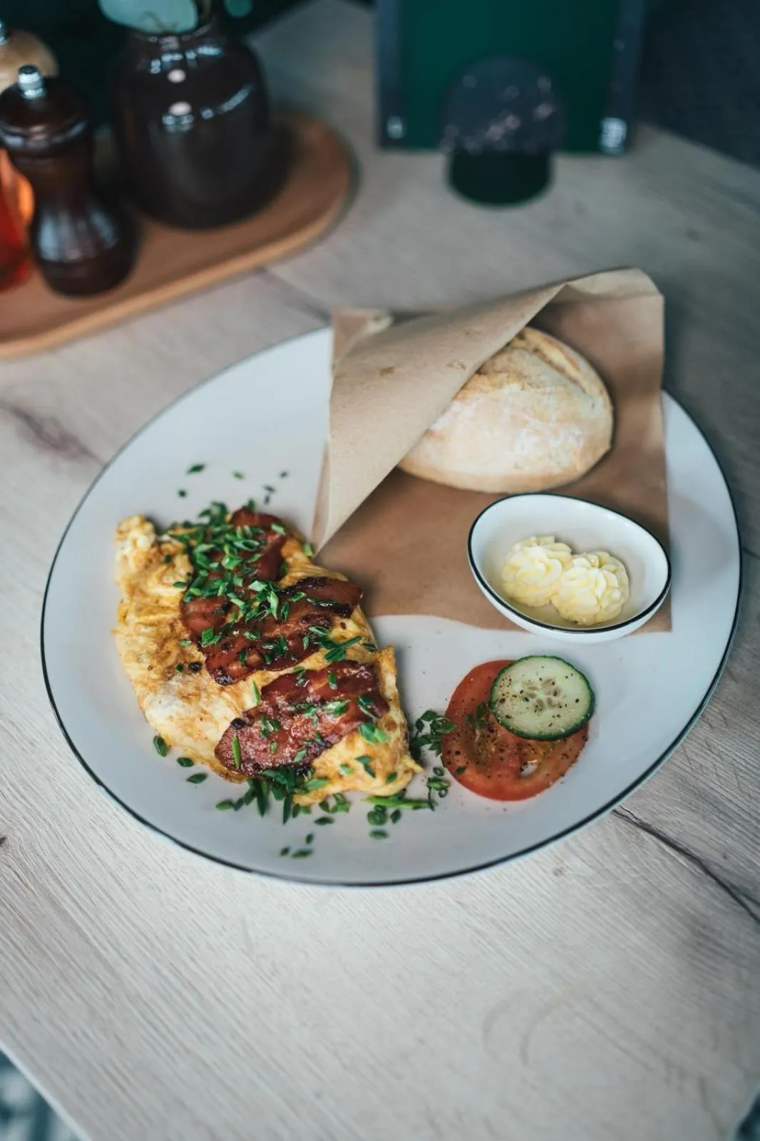 Breakfast in Primetime Hotel