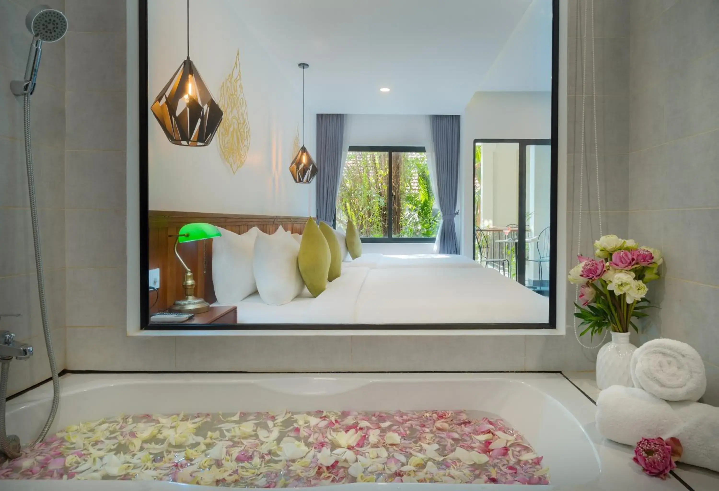 Photo of the whole room, Bed in Angkor Aurora Photo of the whole room, Bed in Angkor Aurora