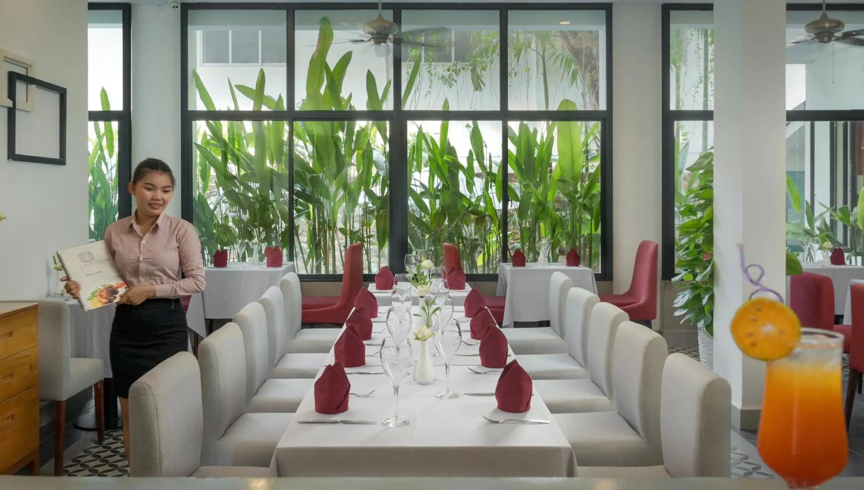 Restaurant/places to eat in Angkor Aurora Restaurant/places to eat in Angkor Aurora