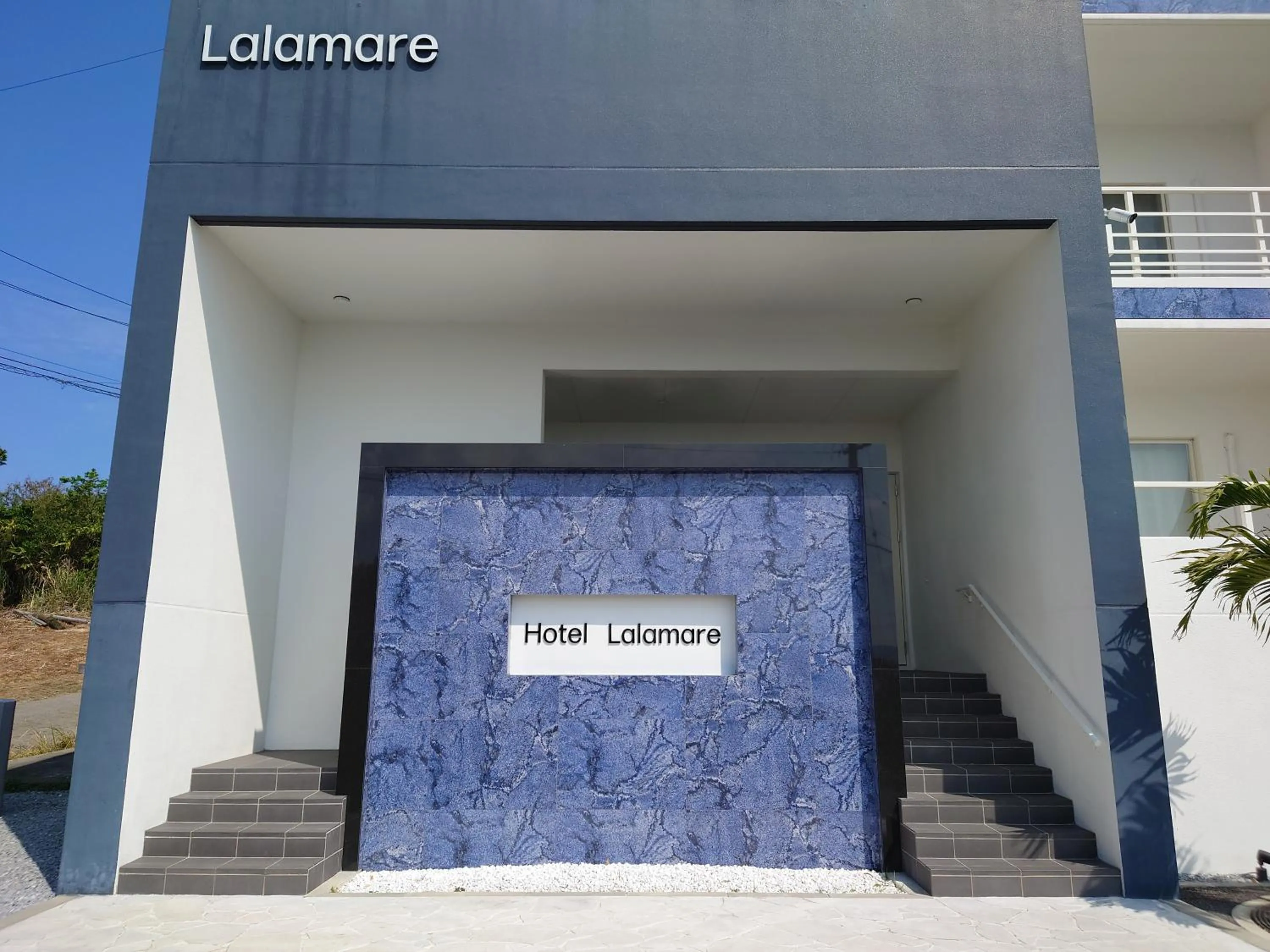 Property building in Lalamare Kouri